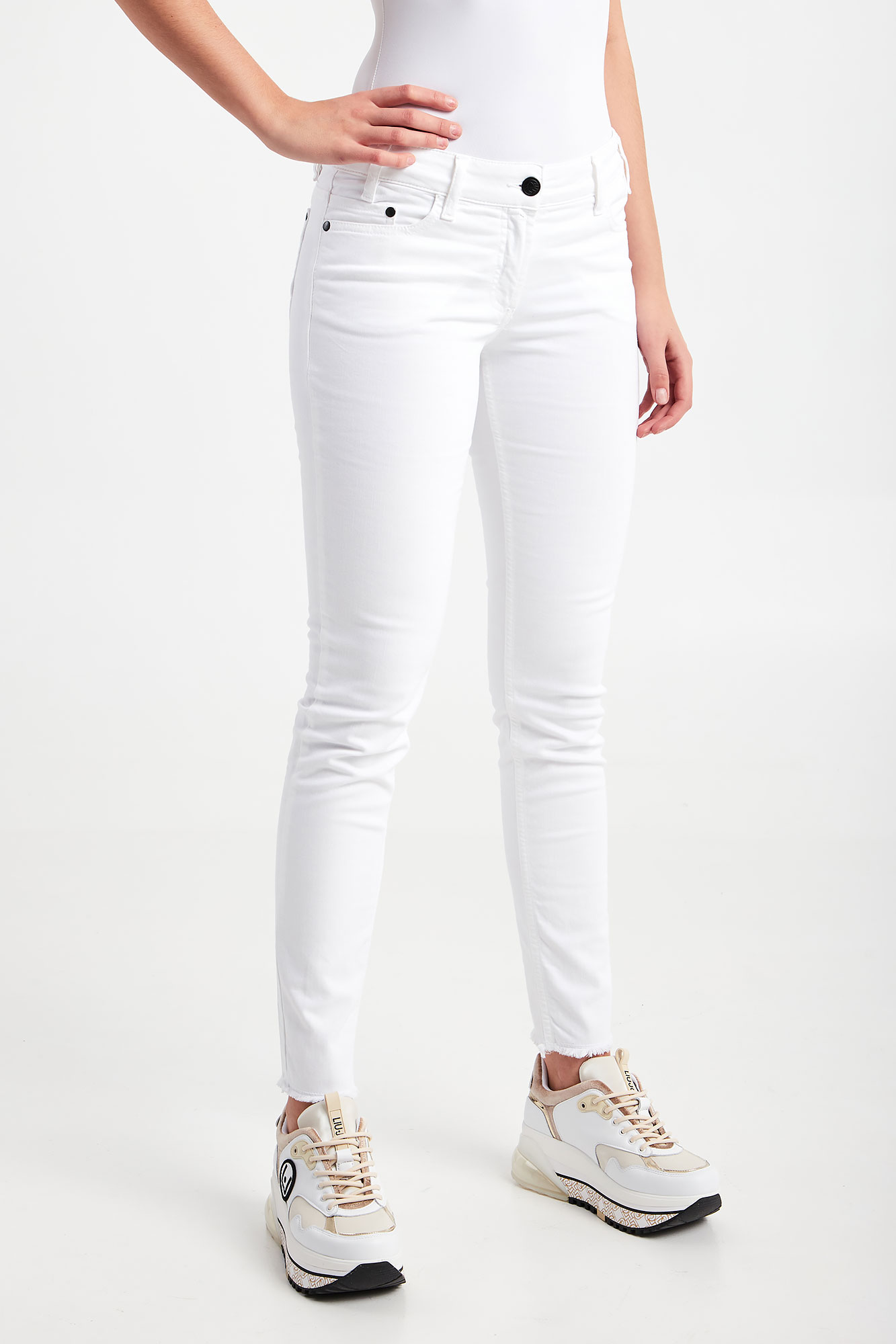 JEANSY KLIN SPORTALM rozmiar 42 (roz. polski 38) – 60954-180