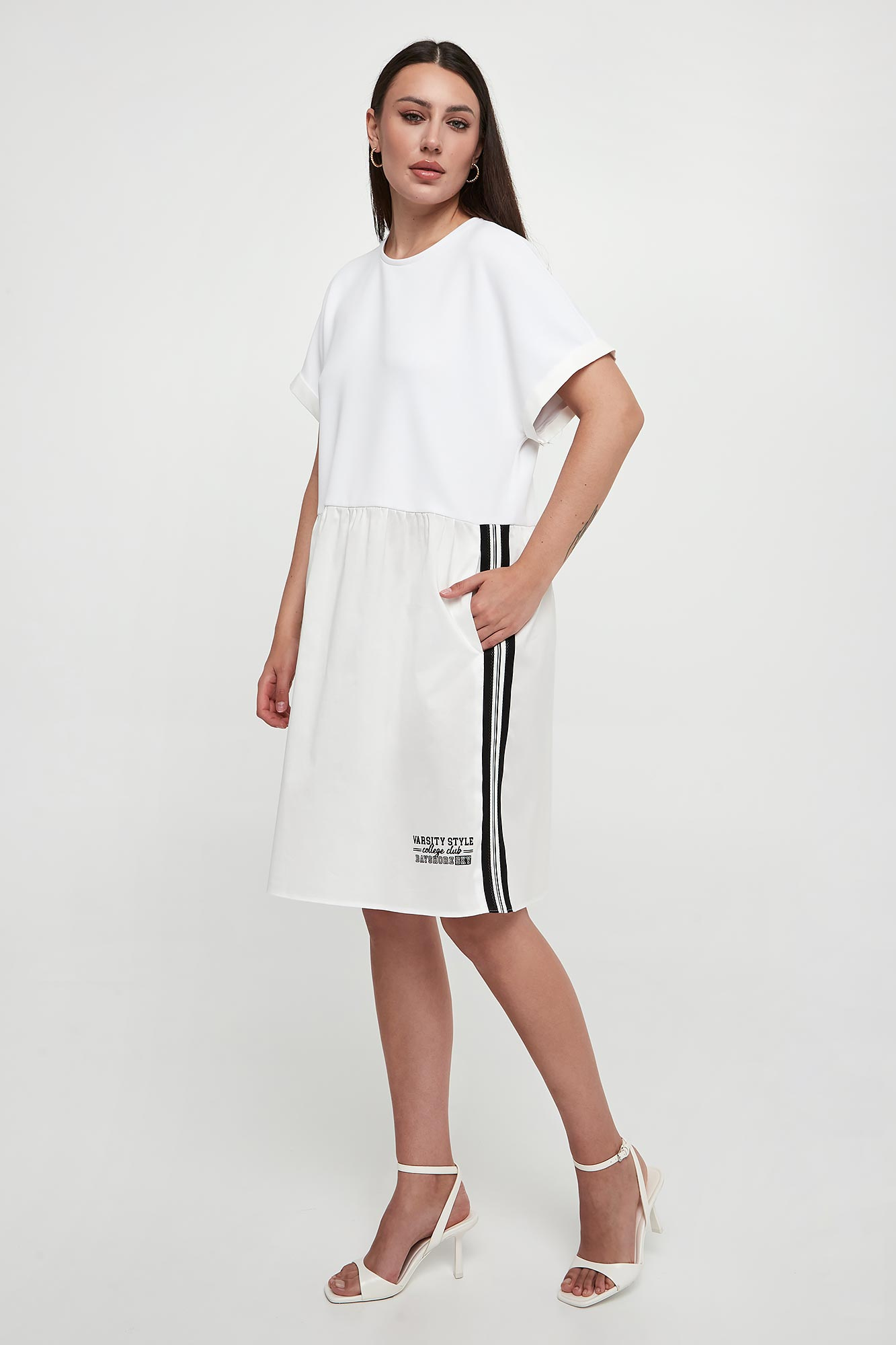 Sukienka modna i ładna