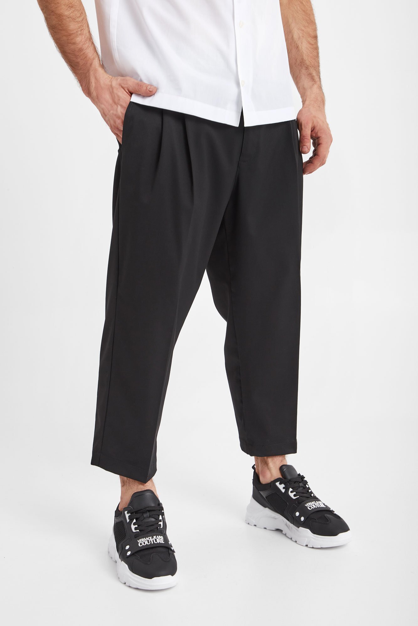 Spodnie VERSACE JEANS COUTURE 2 Spodnie VERSACE JEANS COUTURE