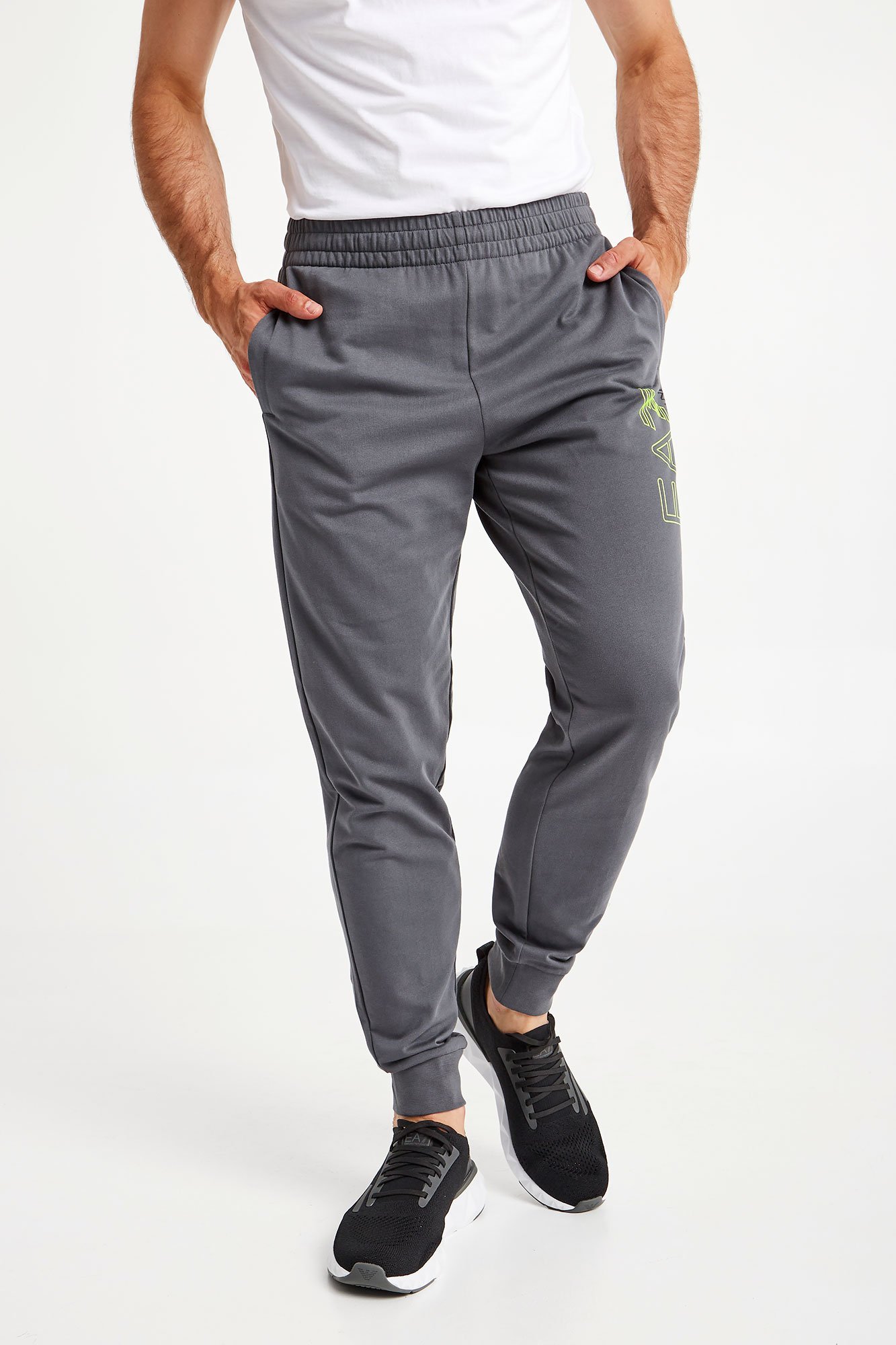 SPODNIE DRESOWE EA7 EMPORIO ARMANI SPODNIE DRESOWE EA7 EMPORIO ARMANI rozmiar S