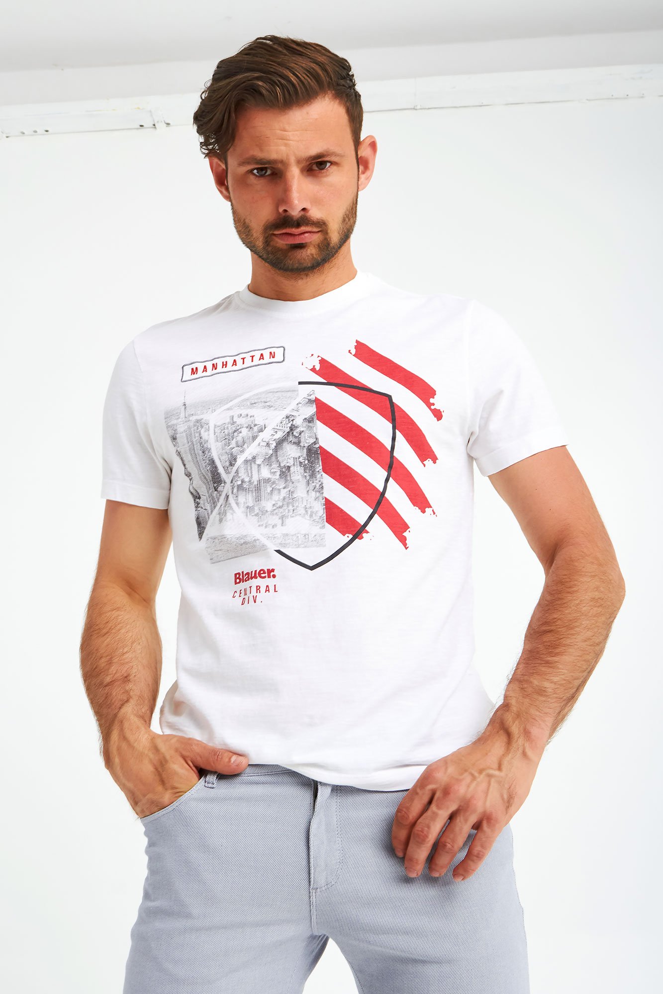 T-SHIRT BLAUER rozmiar XL