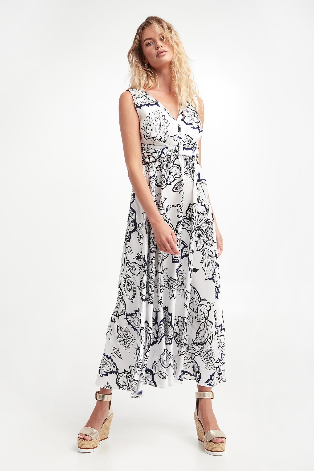 Sukienka modna i ładna