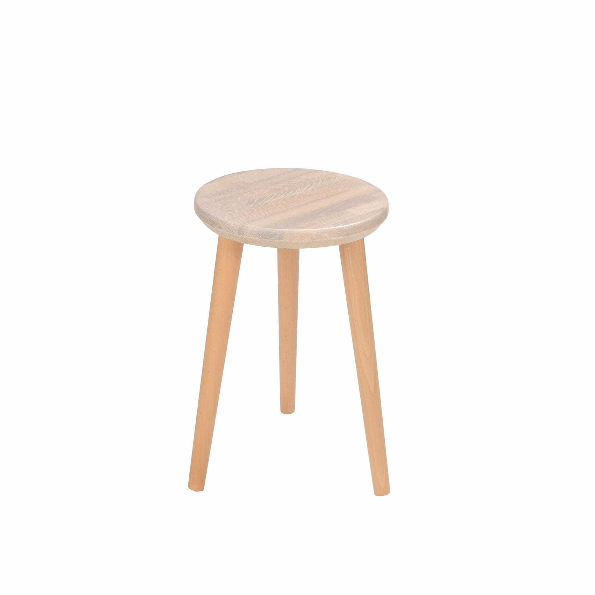 Taboret Scandi White 30 bukowe nogi - tytuł obrazka Taboret Scandi White 30 bukowe nogi