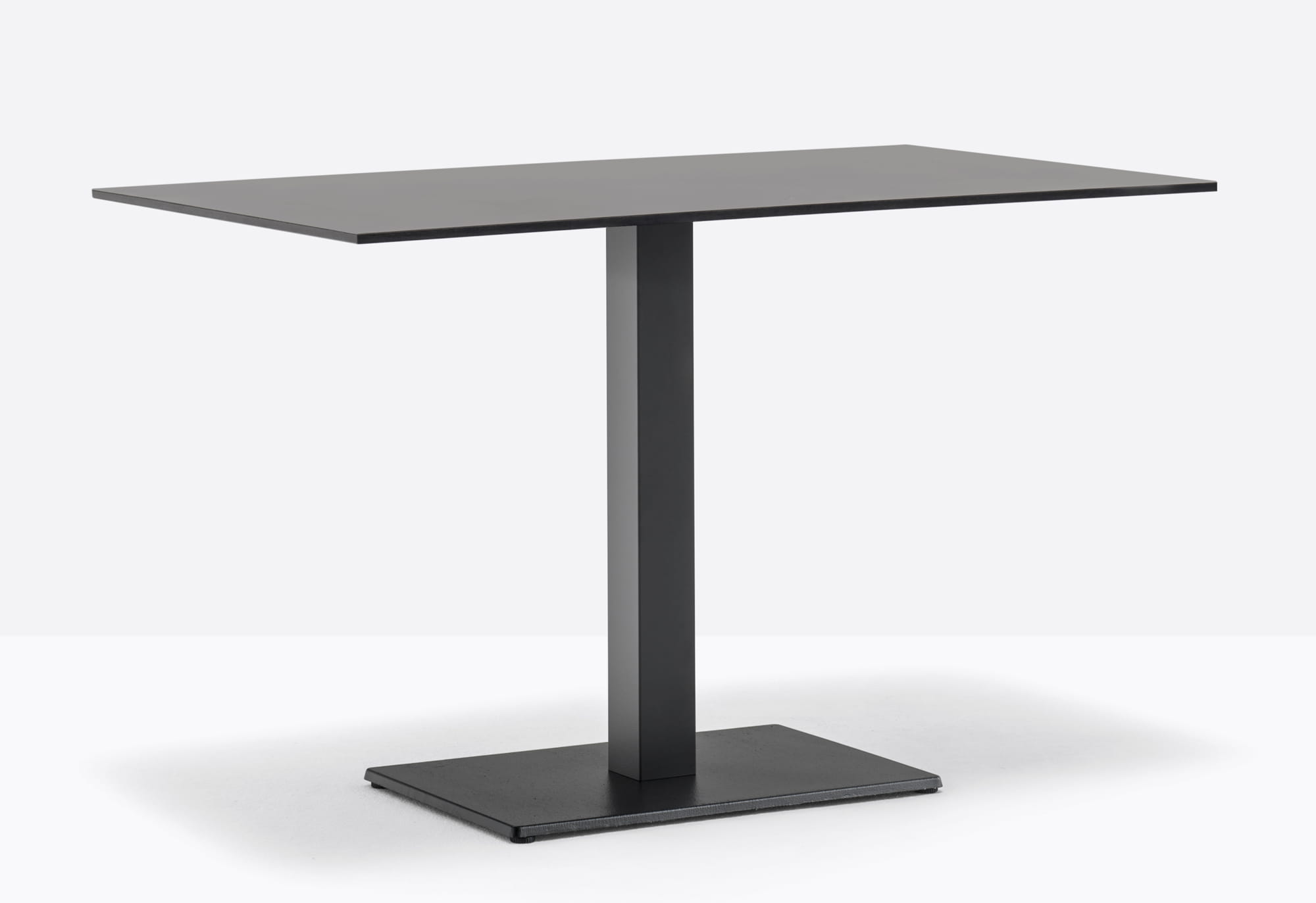 Pedrali Stół Inox 4471 NE Czarny - tytuł obrazka Pedrali Stół Inox 4471 NE Czarny