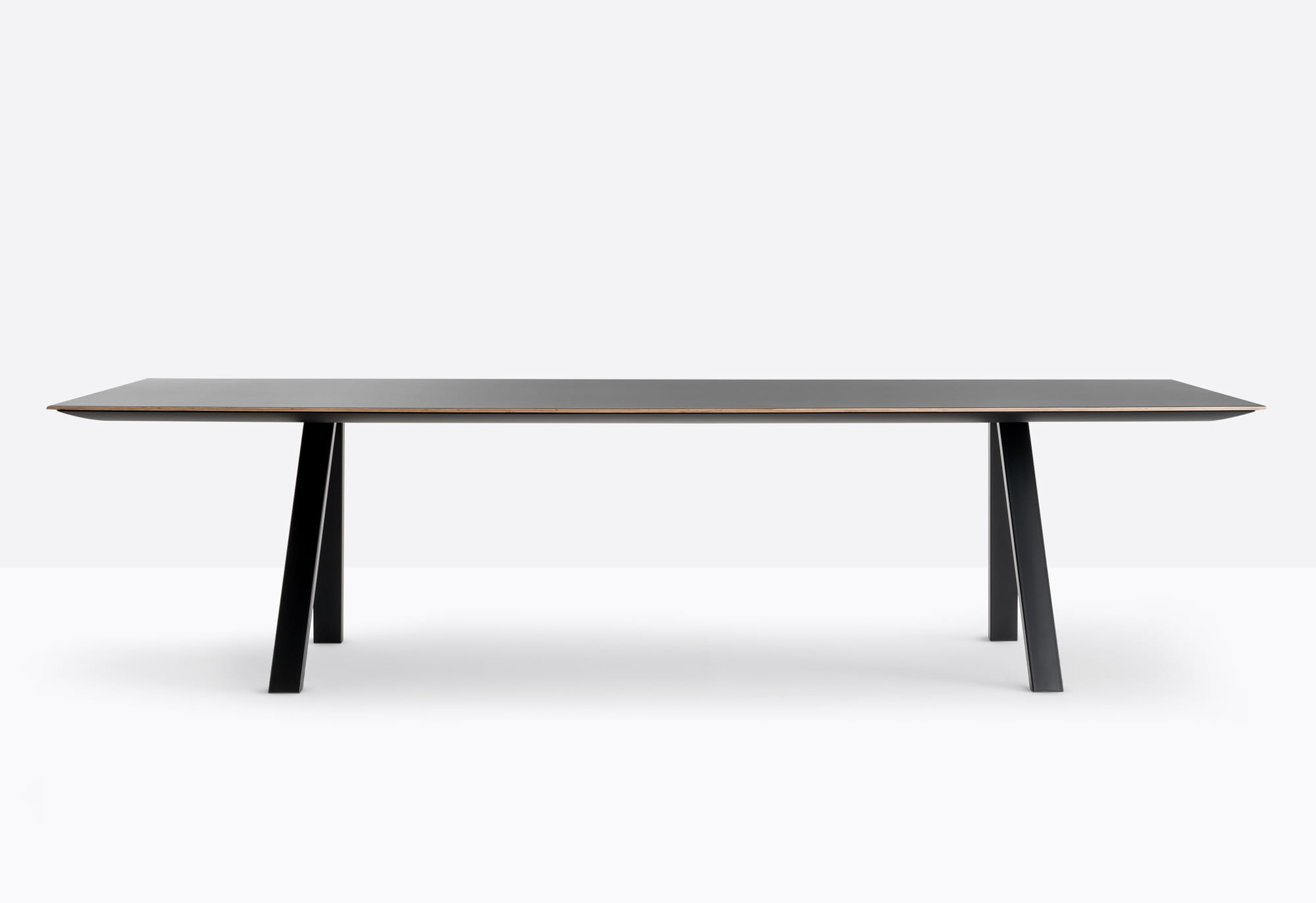 Pedrali Stół Arki 240x120 cm NE Czarny - tytuł obrazka Pedrali Stół Arki 240×120 cm NE Czarny