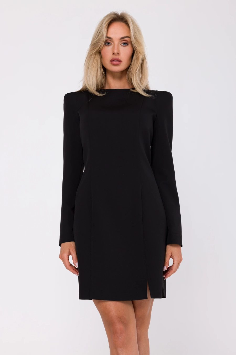 Elegancka klasyczna sukienka ołówkowa czarna