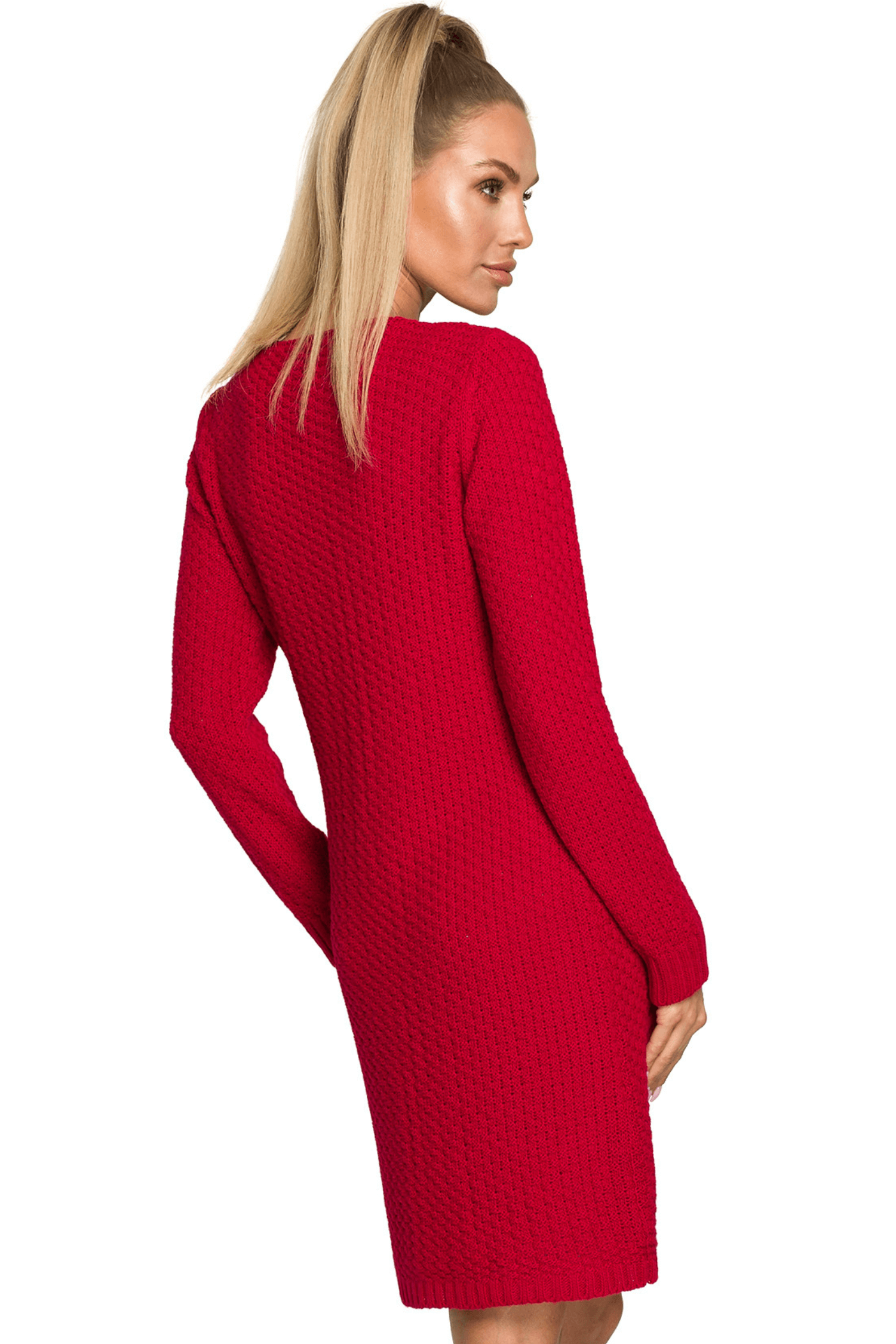Opis: Sweter sukienka dzianinowa z dekoltem V splot w warkocz czerwona.