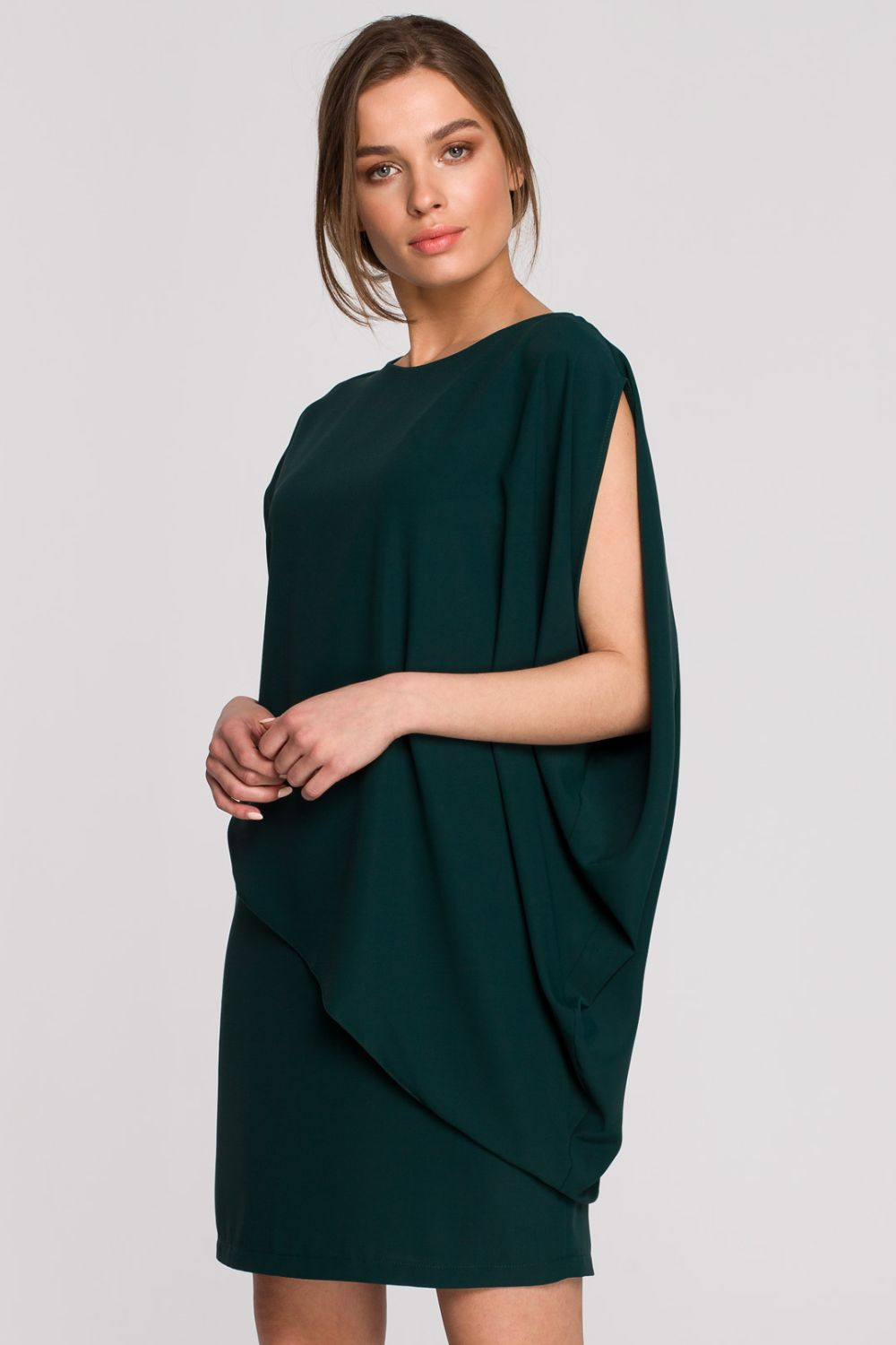 Sukienka Elegancka sukienka mini z asymetryczną falbaną drapowana zielona