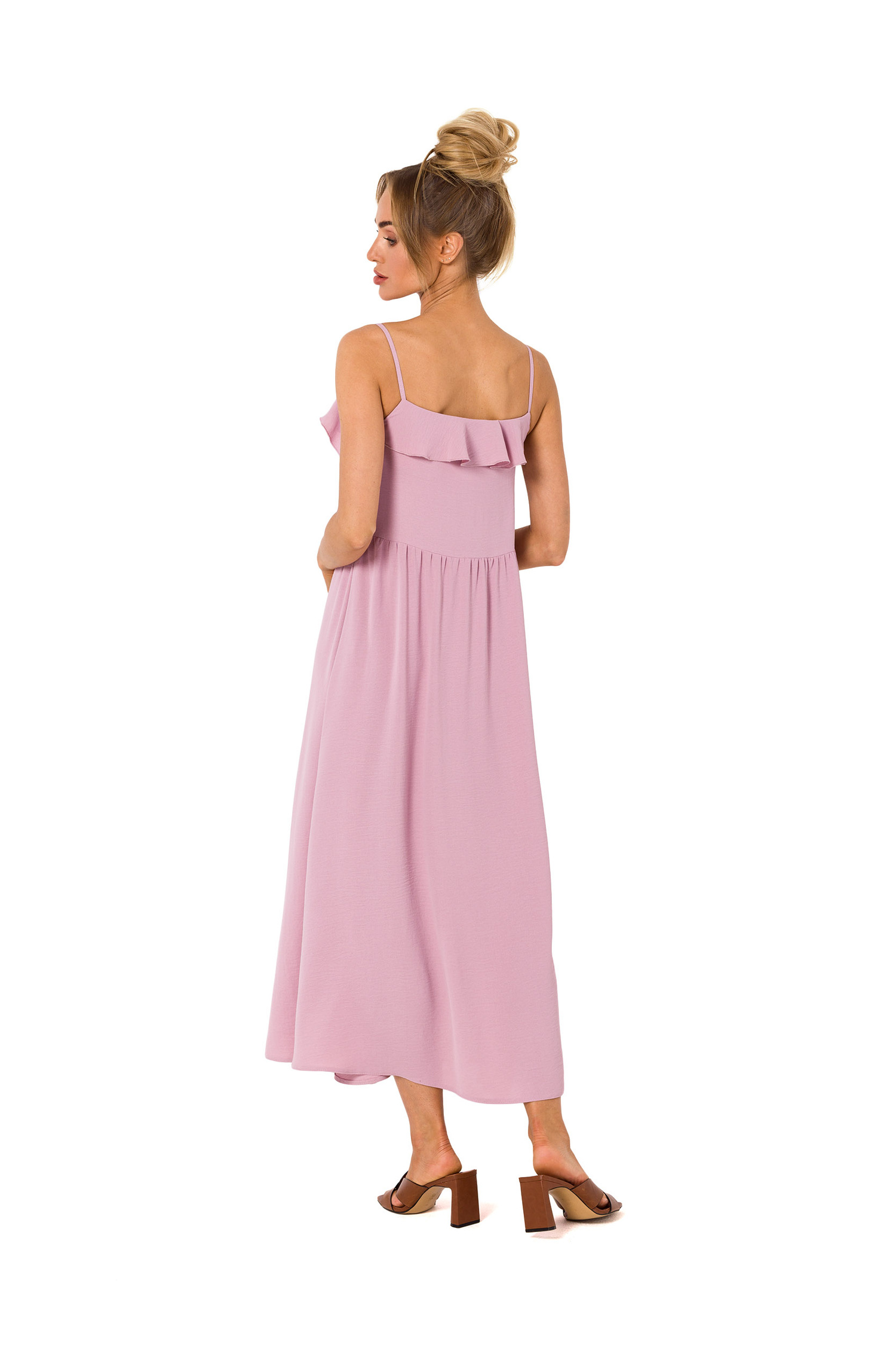 Sukienka letnia Długa letnia sukienka na cienkich ramiączkach różowa trapezowa