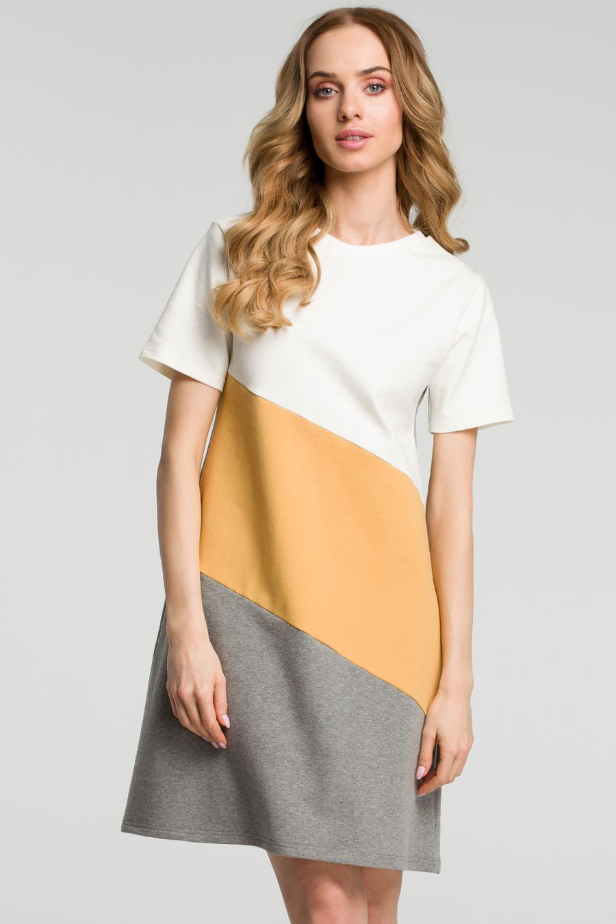 Sukienka sportowa trapezowa bawełniana w paski midi na co dzień