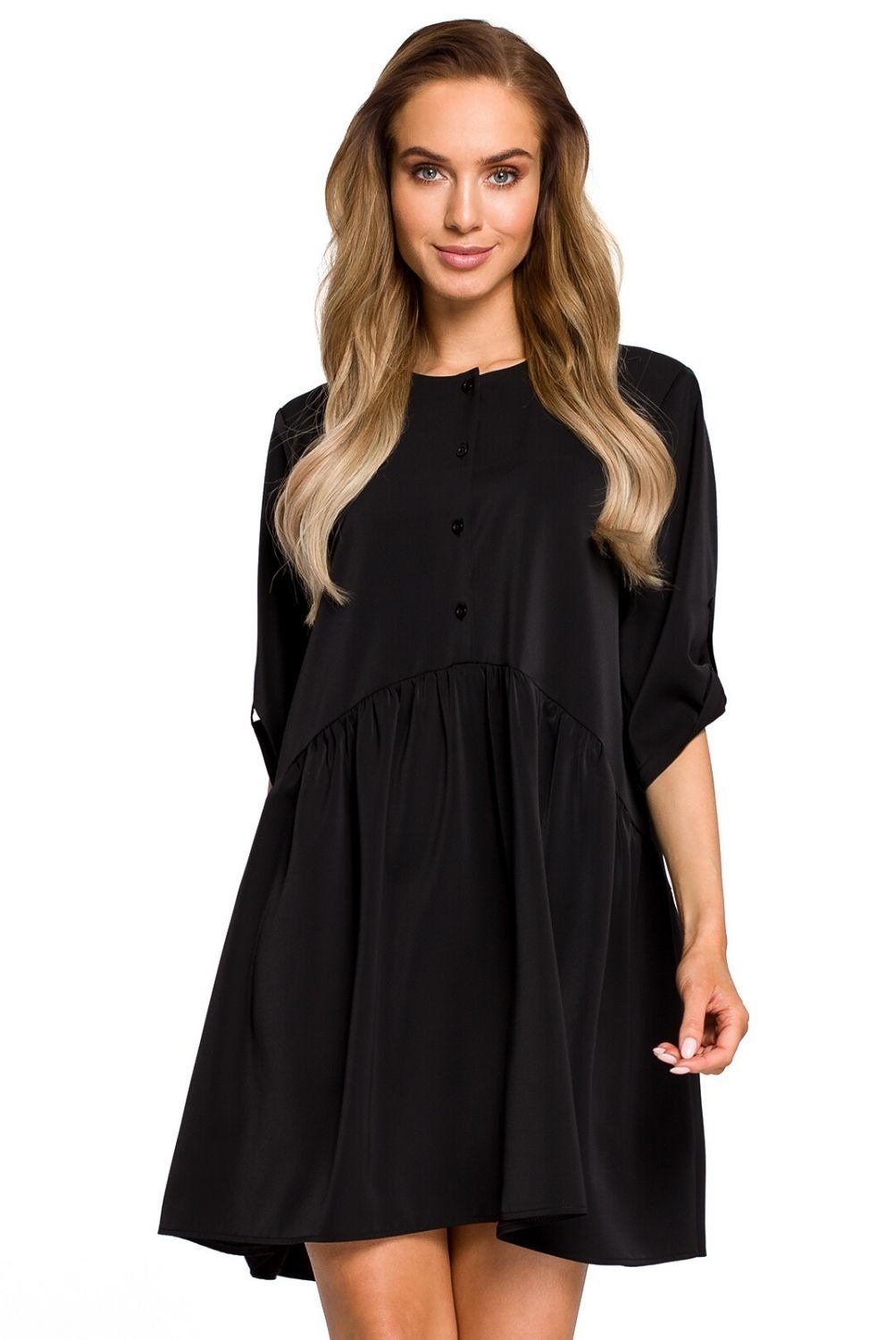 Sukienka Sukienka oversize z falbaną u dołu połyskująca czarna z guzikami
