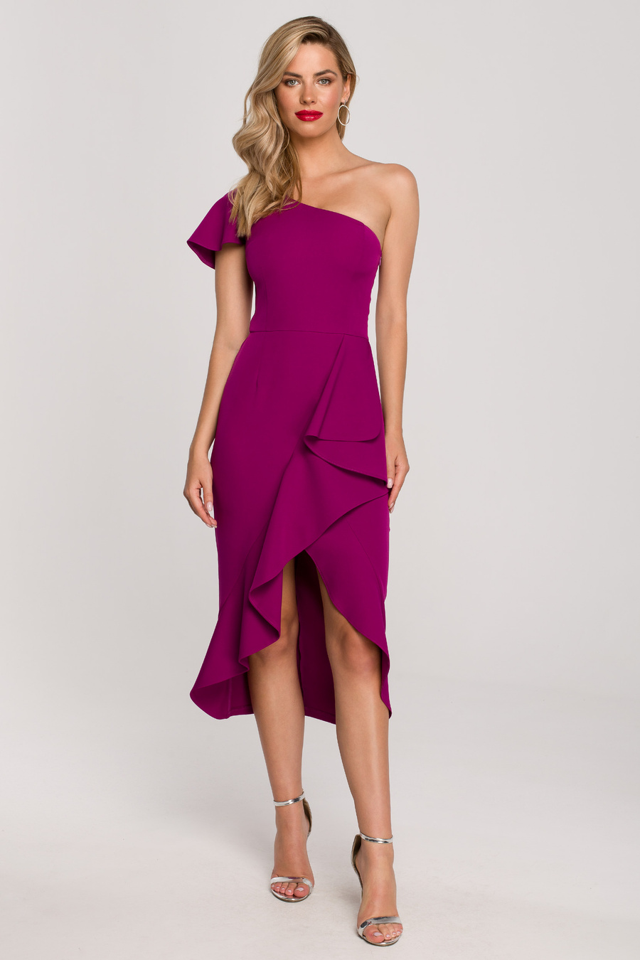 Wieczorowa sukienka na jedno ramię ołówkowa z falbanami fioletowa