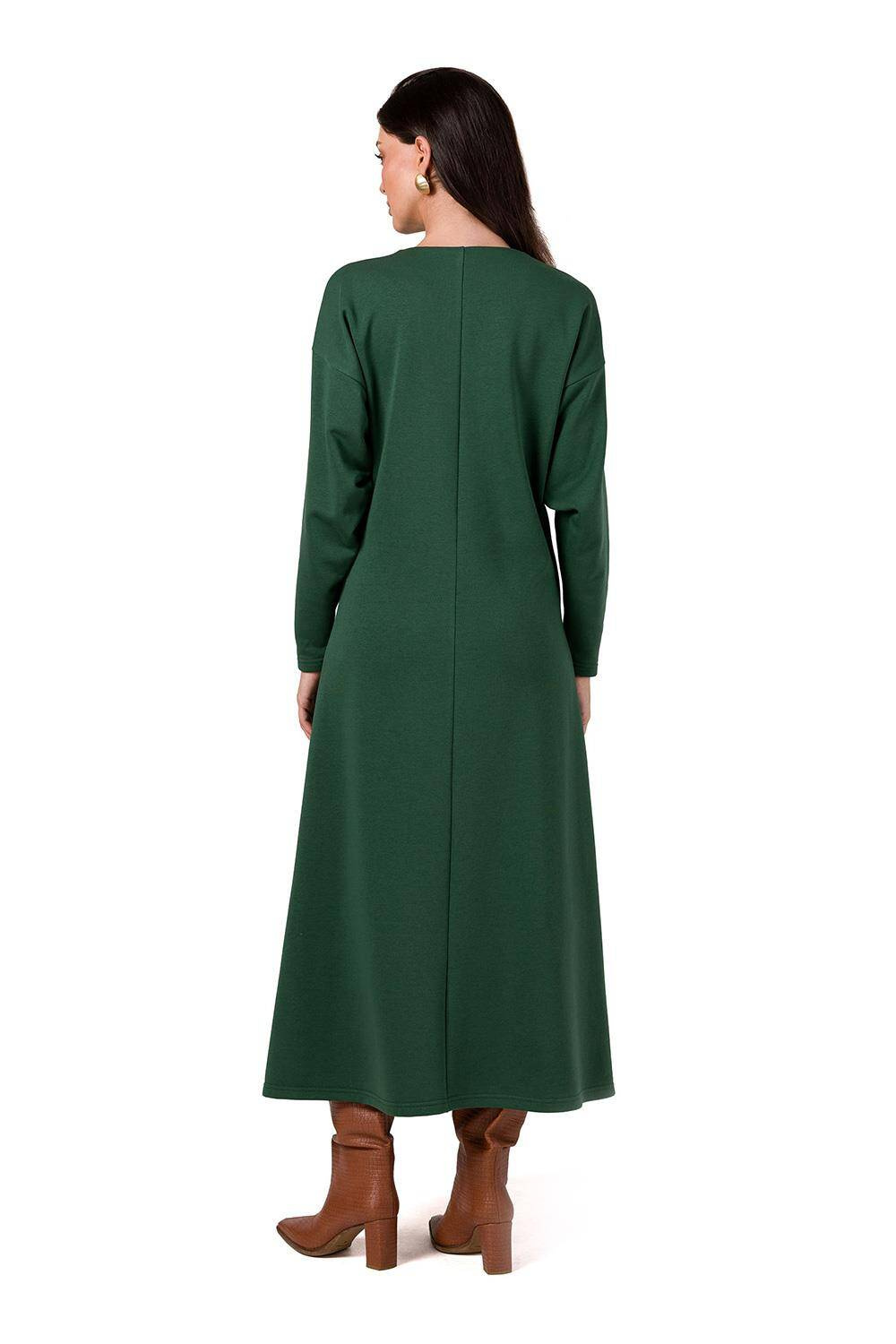 Opis: Długa sukienka dzianinowa z dekoltem V kimonowa zielona.