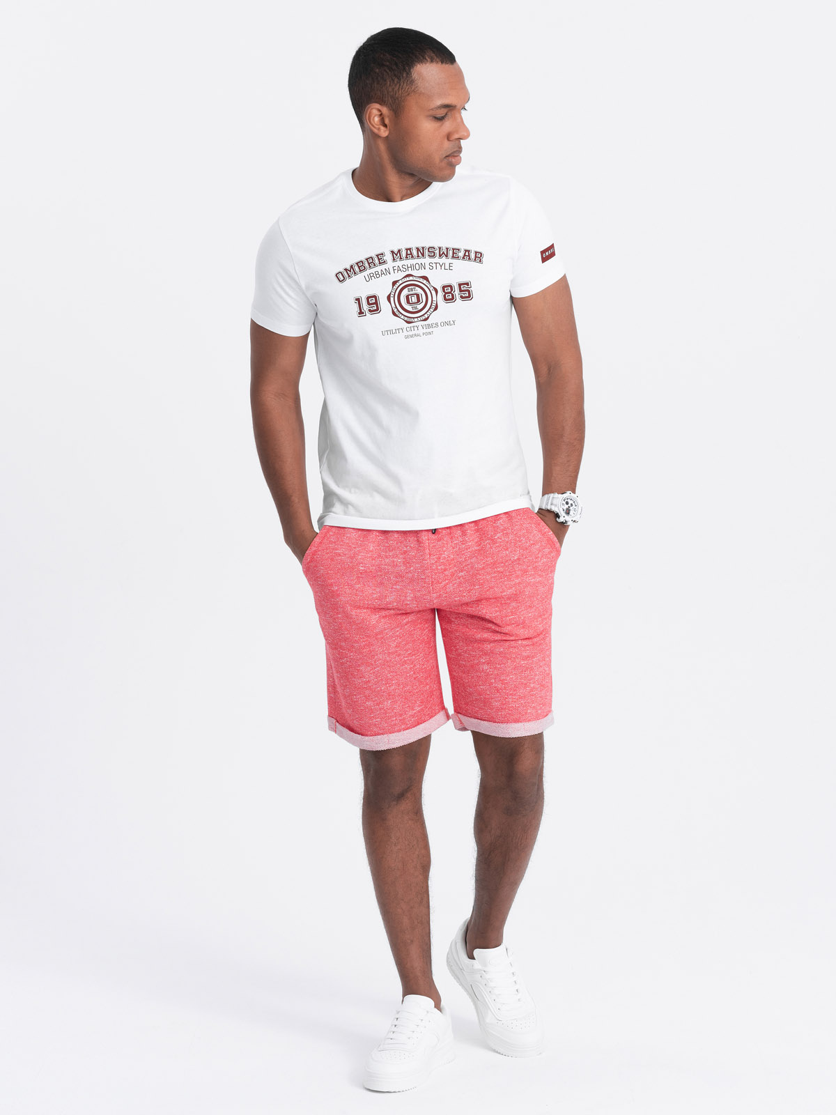 Spodenki męskie z tkaniny melanżowej LOOSE FIT - jasnoczerwone V7