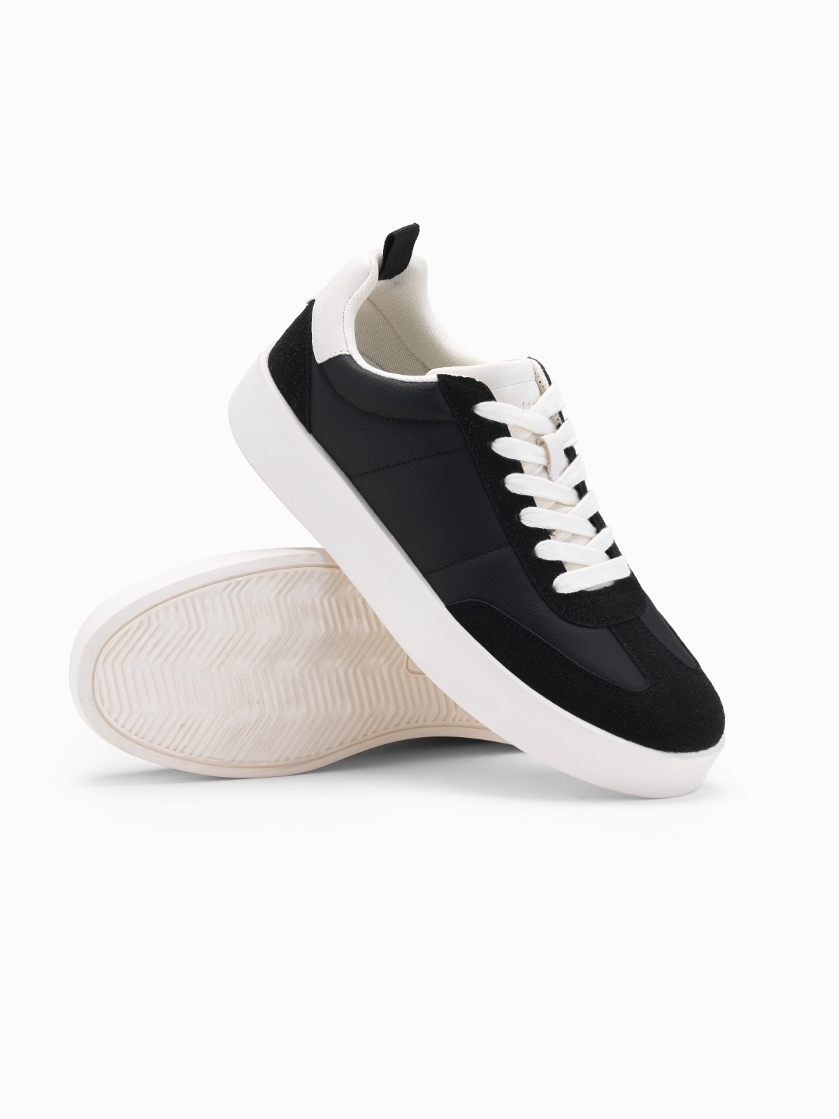 Męskie oldschoolowe sneakersy na grubej podeszwie – czarne V4 - Rozmiar: 40