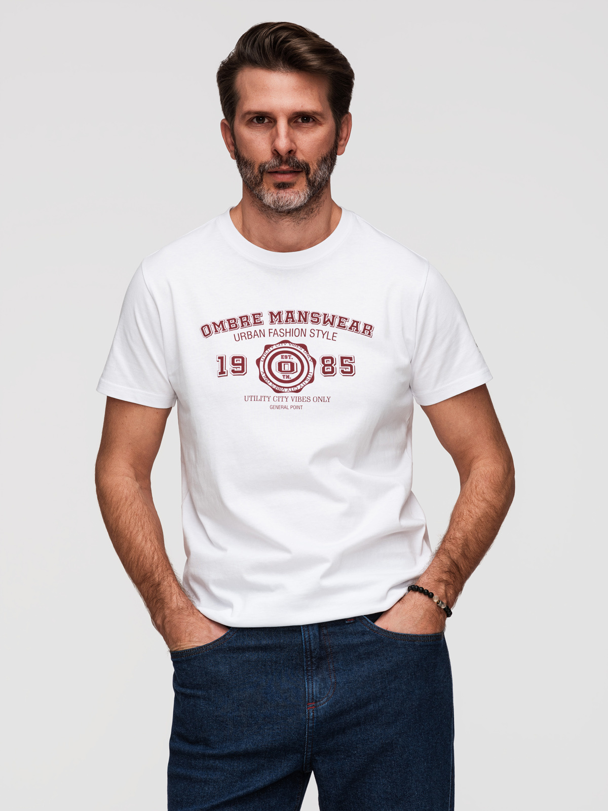 Bawełniany męski t-shirt z nadrukiem w stylu college – biały V1 - Rozmiar: XXL