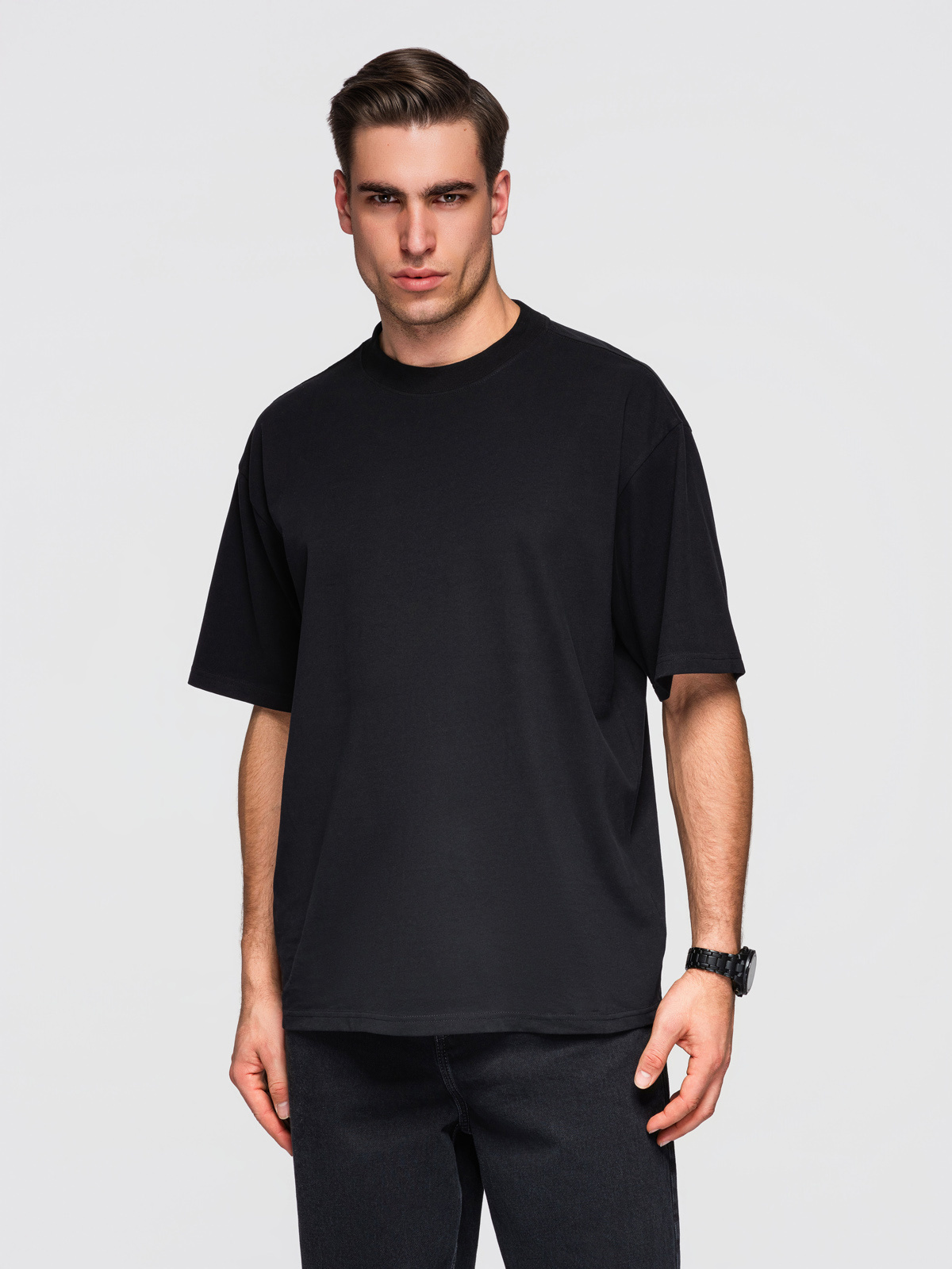Bawełniany męski t-shirt LOOSE FIT z okrągłym dekoltem – czarny V1