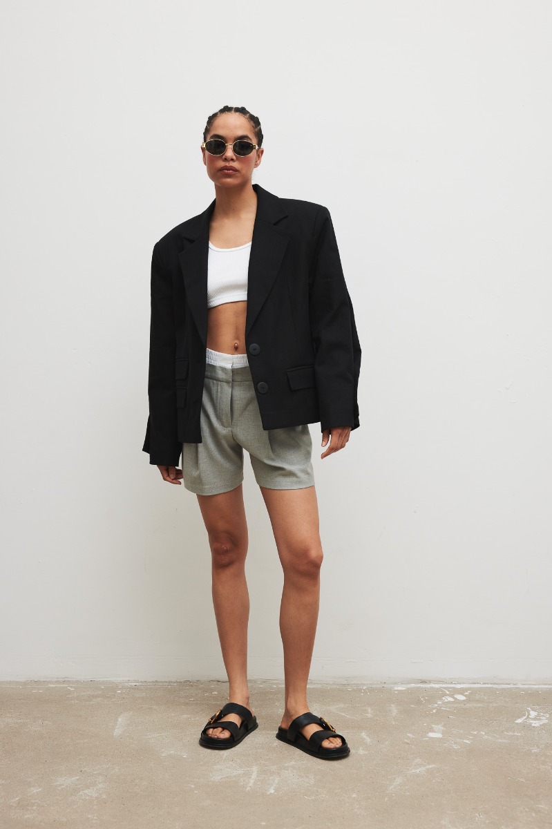 Marynarka o prostym kroju w kolorze TOTALLY BLACK - Marsala