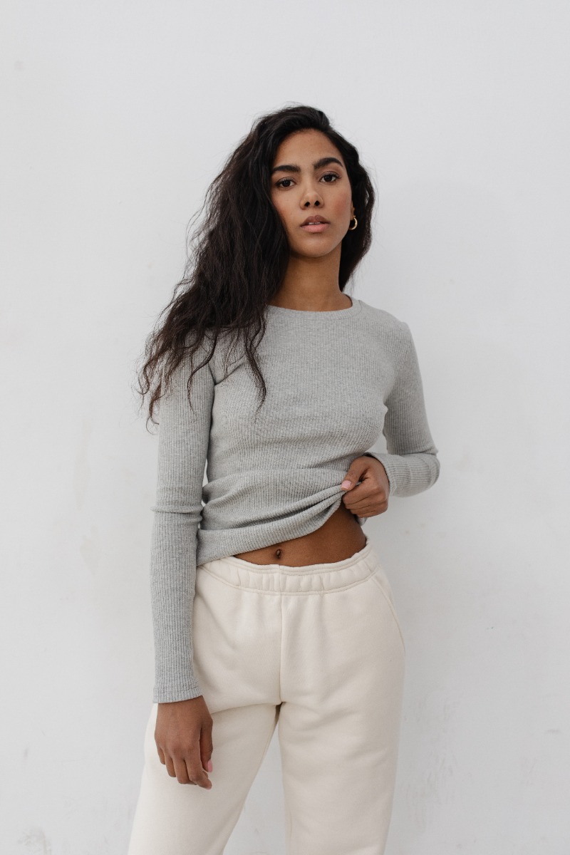 Dopasowany top z długim rękawem w kolorze LIGHT GREY MELANGE - Marsala