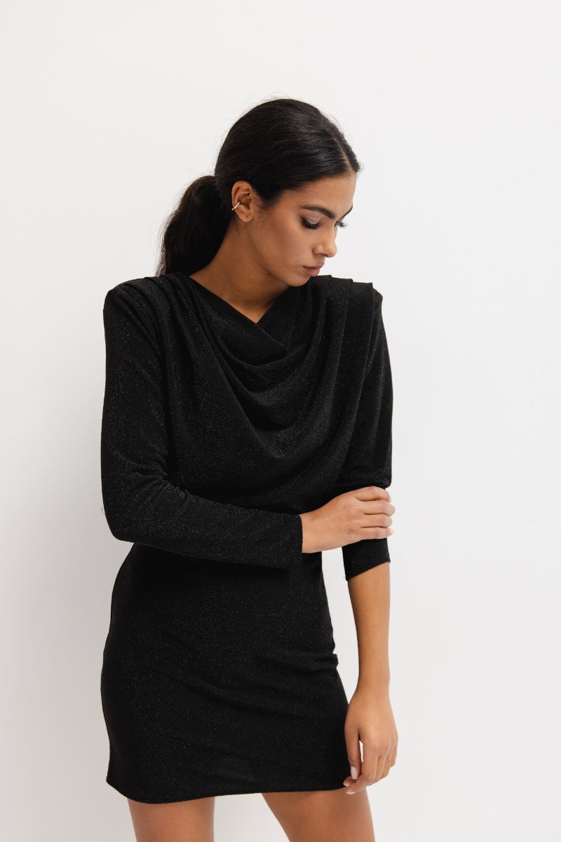 Sukienka z długim rękawem o klasycznym kroju w kolorze SHINY BLACK - Marsala