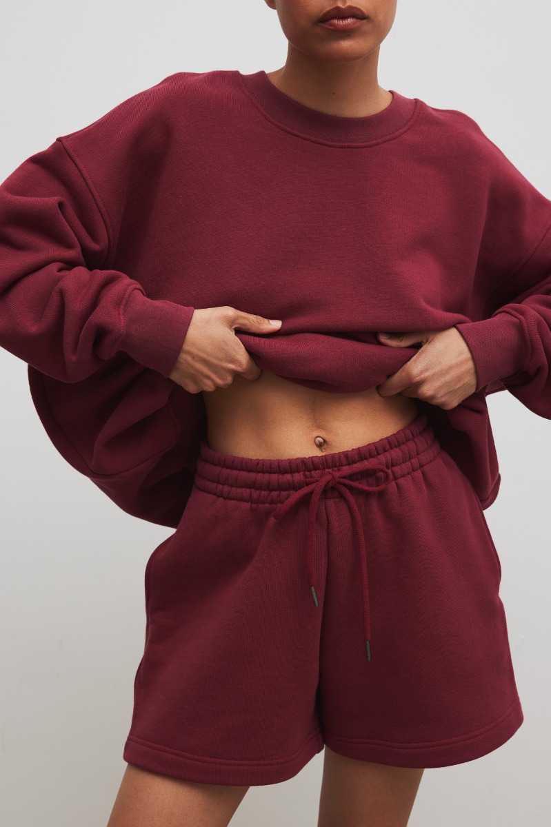Krótkie spodenki ze sznurkiem w kolorze BURGUNDY - Marsala