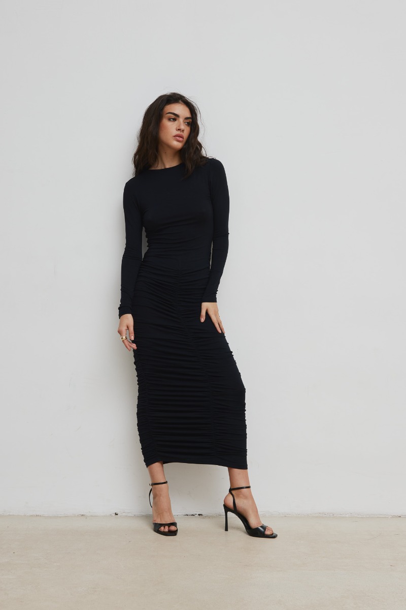 Sukienka z marszczeniami w kolorze TOTALLY BLACK - Marsala