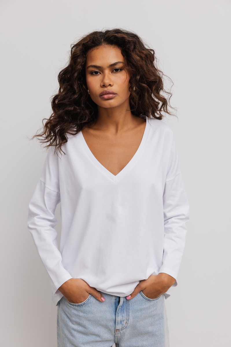 LONGSLEEVE z dekoltem w kształcie V w kolorze BIAŁYM - Marsala