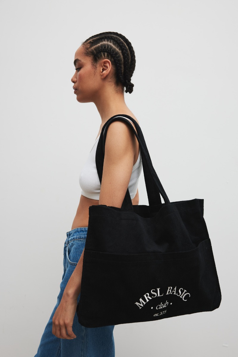 Torba typu shopper bag wykonana ze sztruksu w kolorze TOTALLY BLACK - Marsala