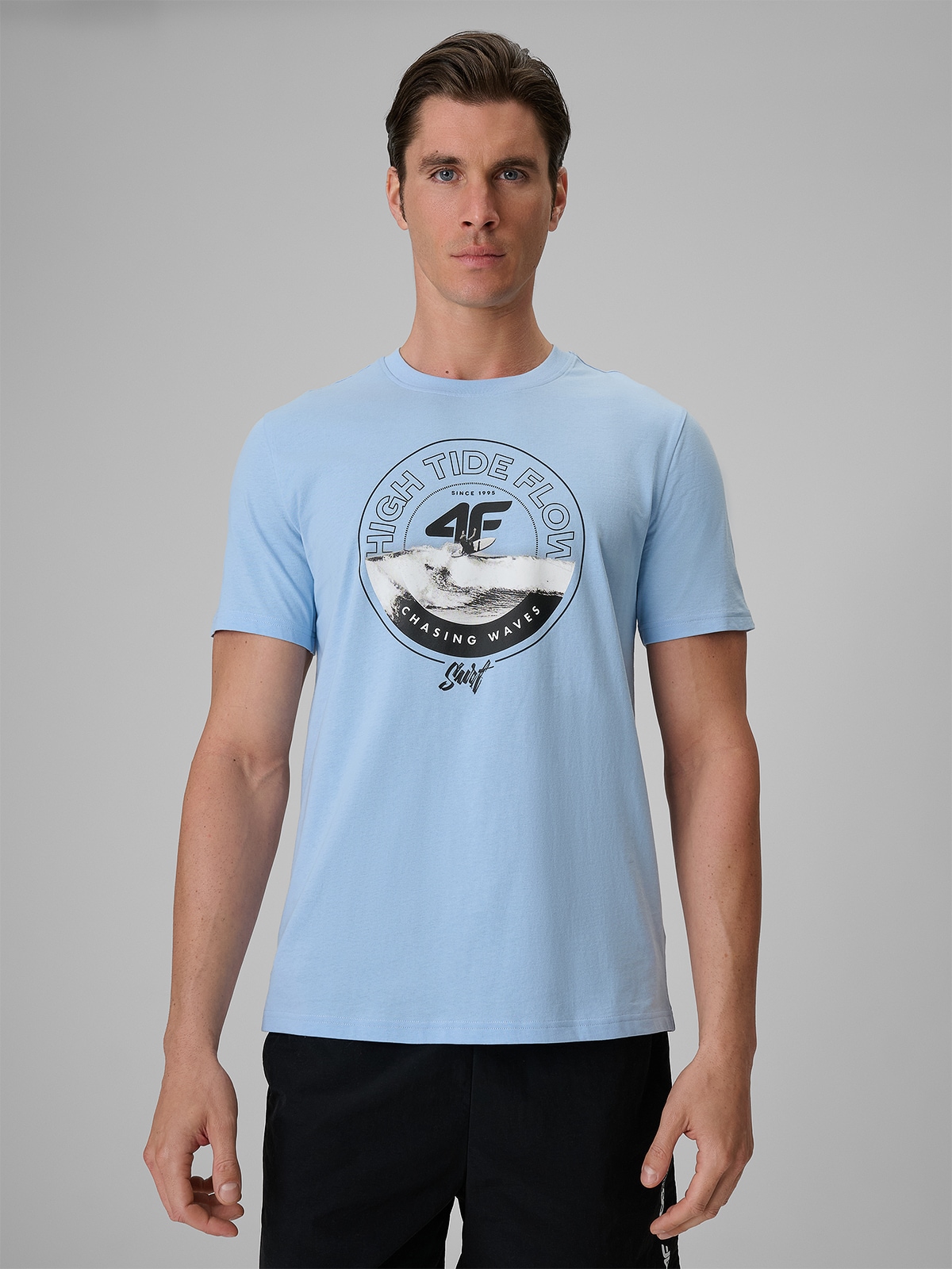 T-shirt regular z nadrukiem męski - niebieski M