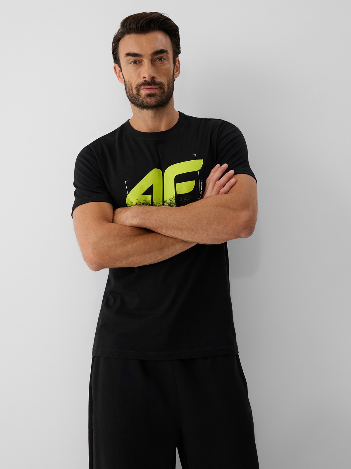 4F T-shirt regular z nadrukiem męski - czarny L