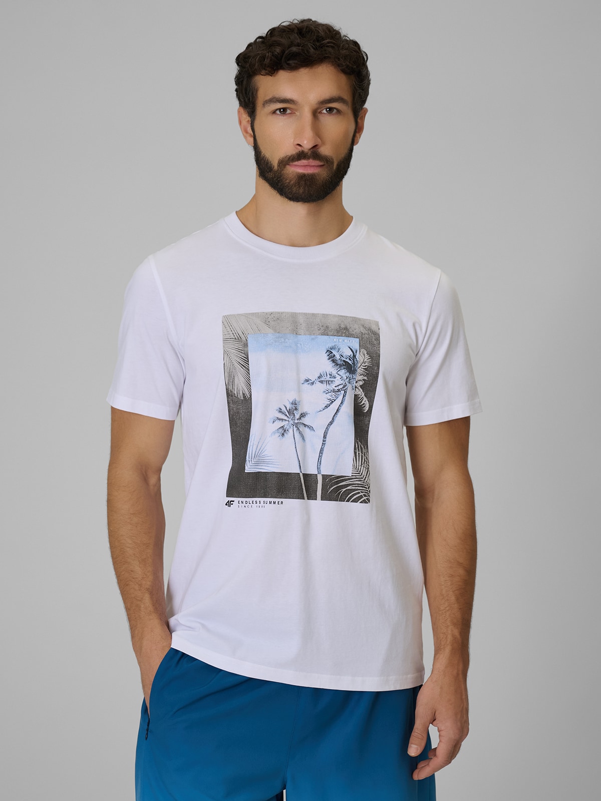 4F T-shirt regular z nadrukiem męski - biały M