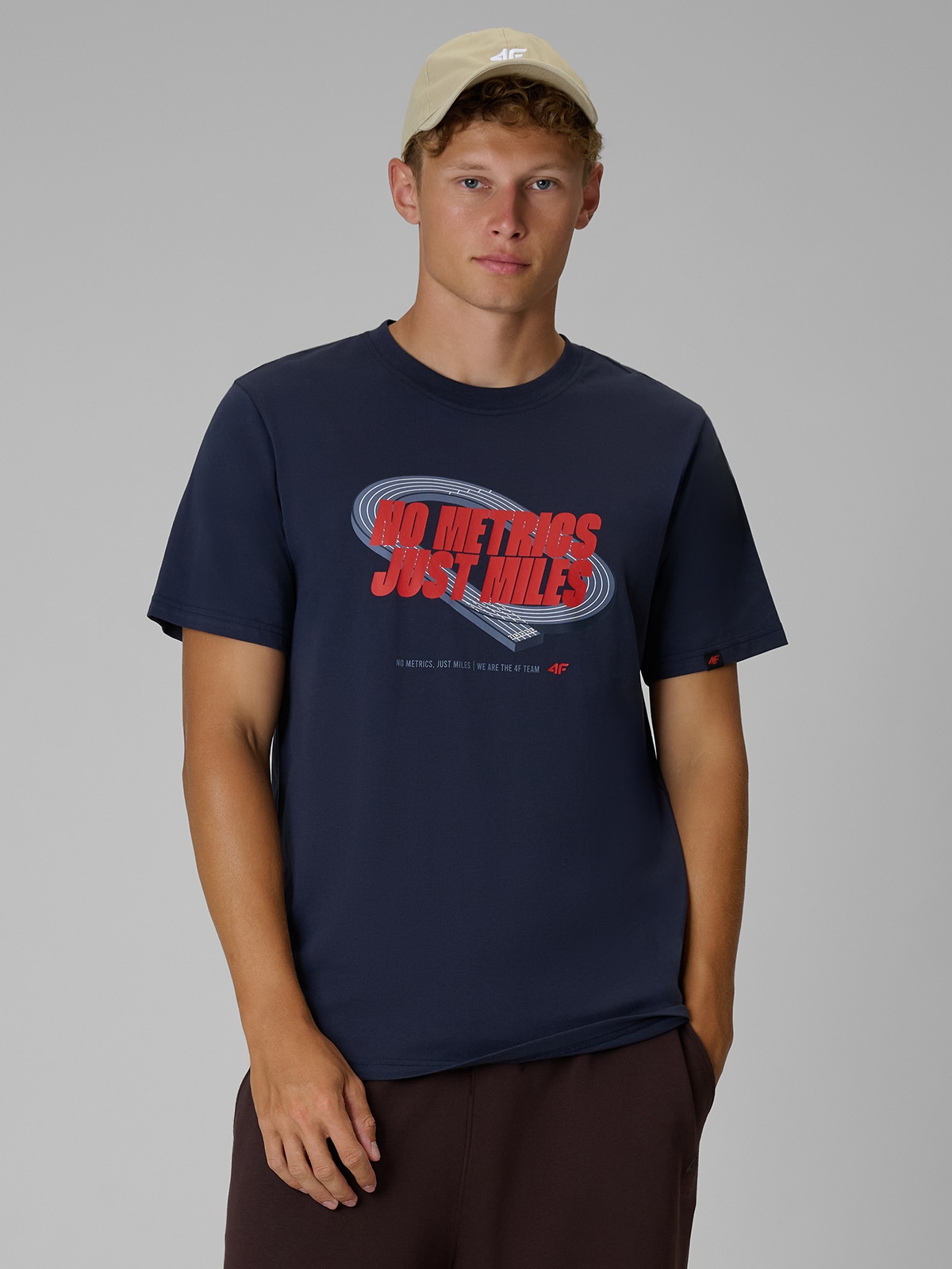 4F T-shirt regular z nadrukiem męski - granatowy S
