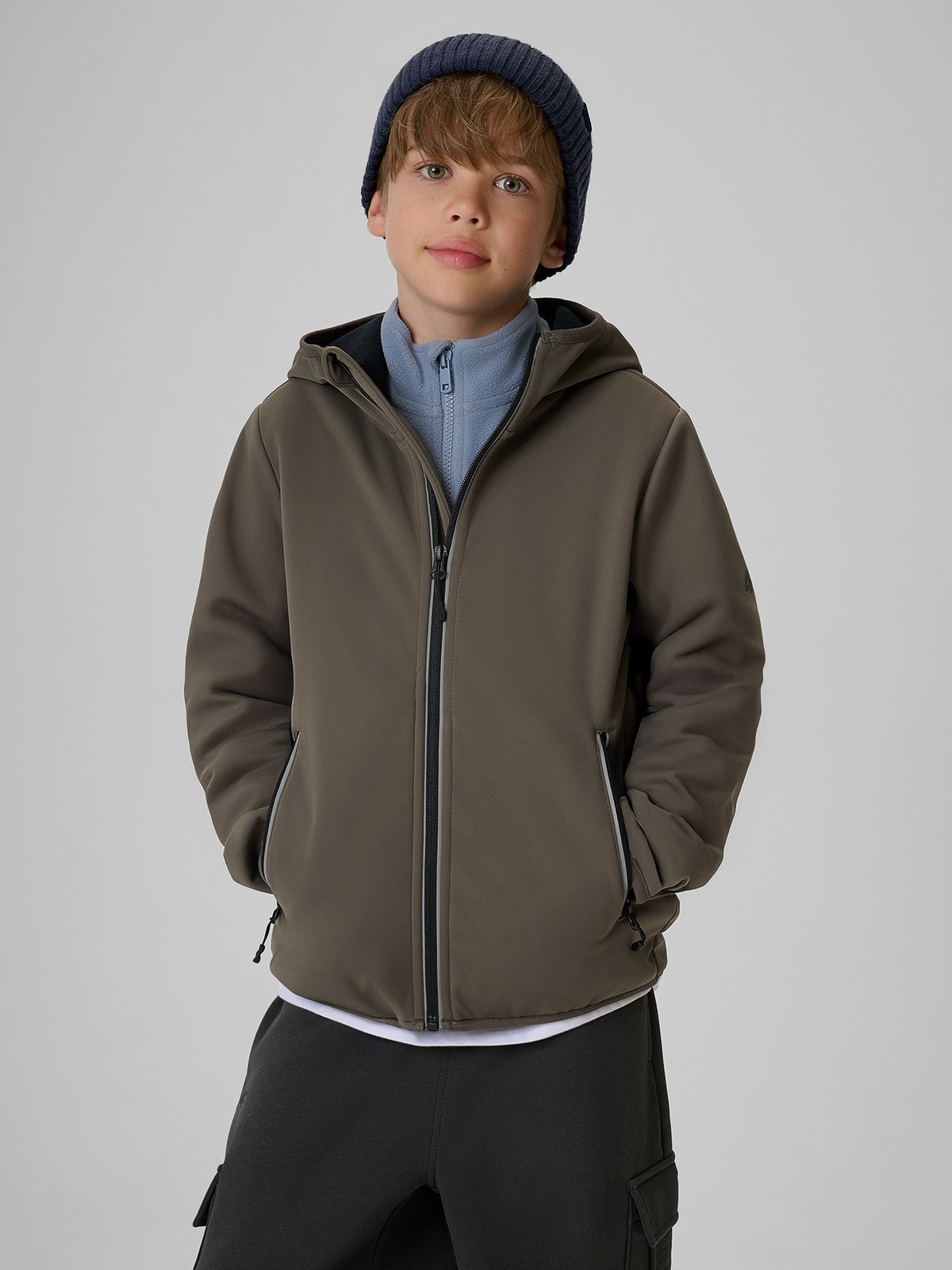 4F Kurtka softshell wiatroodporna membrana 5000 chłopięca - khaki 164 (13-14 lat)