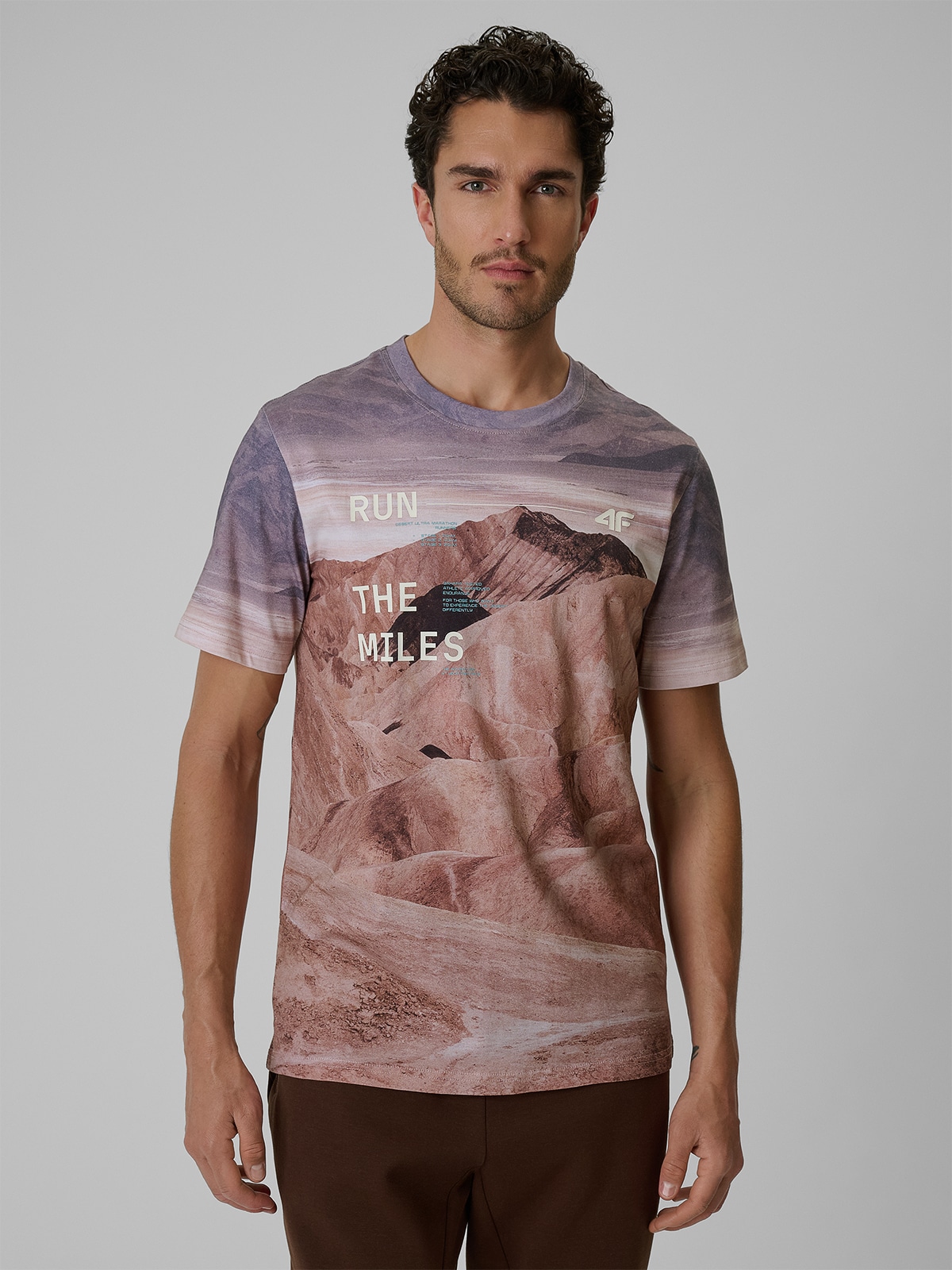 4F T-shirt regular z nadrukiem męski - multikolor L