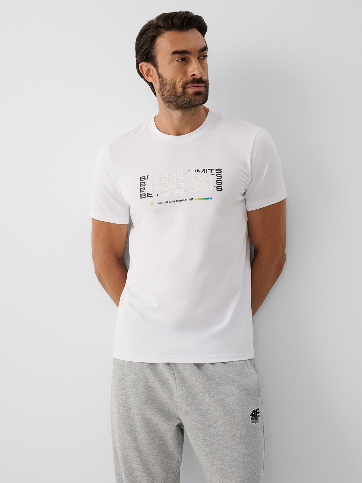 4F T-shirt slim z nadrukiem męski - biały S