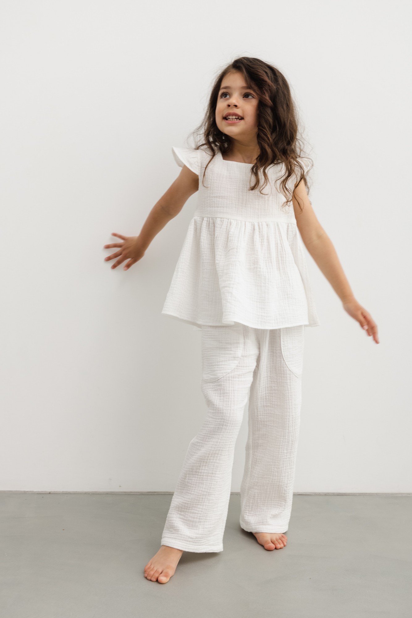 MINI spodnie o prostym kroju w kolorze ECRU- PIXIE-128 - Marsala