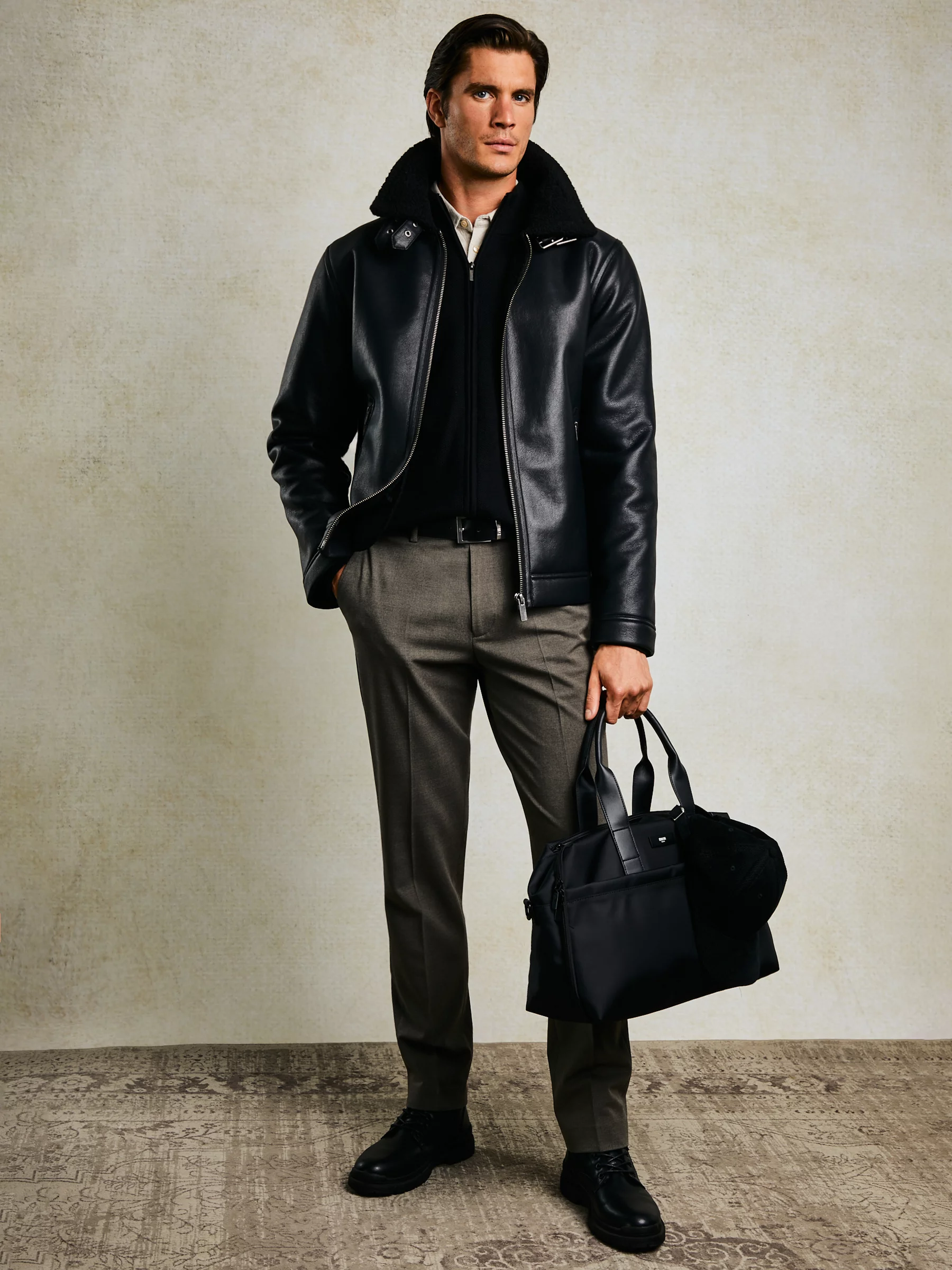 Trapery męskie ze skóry naturalnej czarne SS174123 906