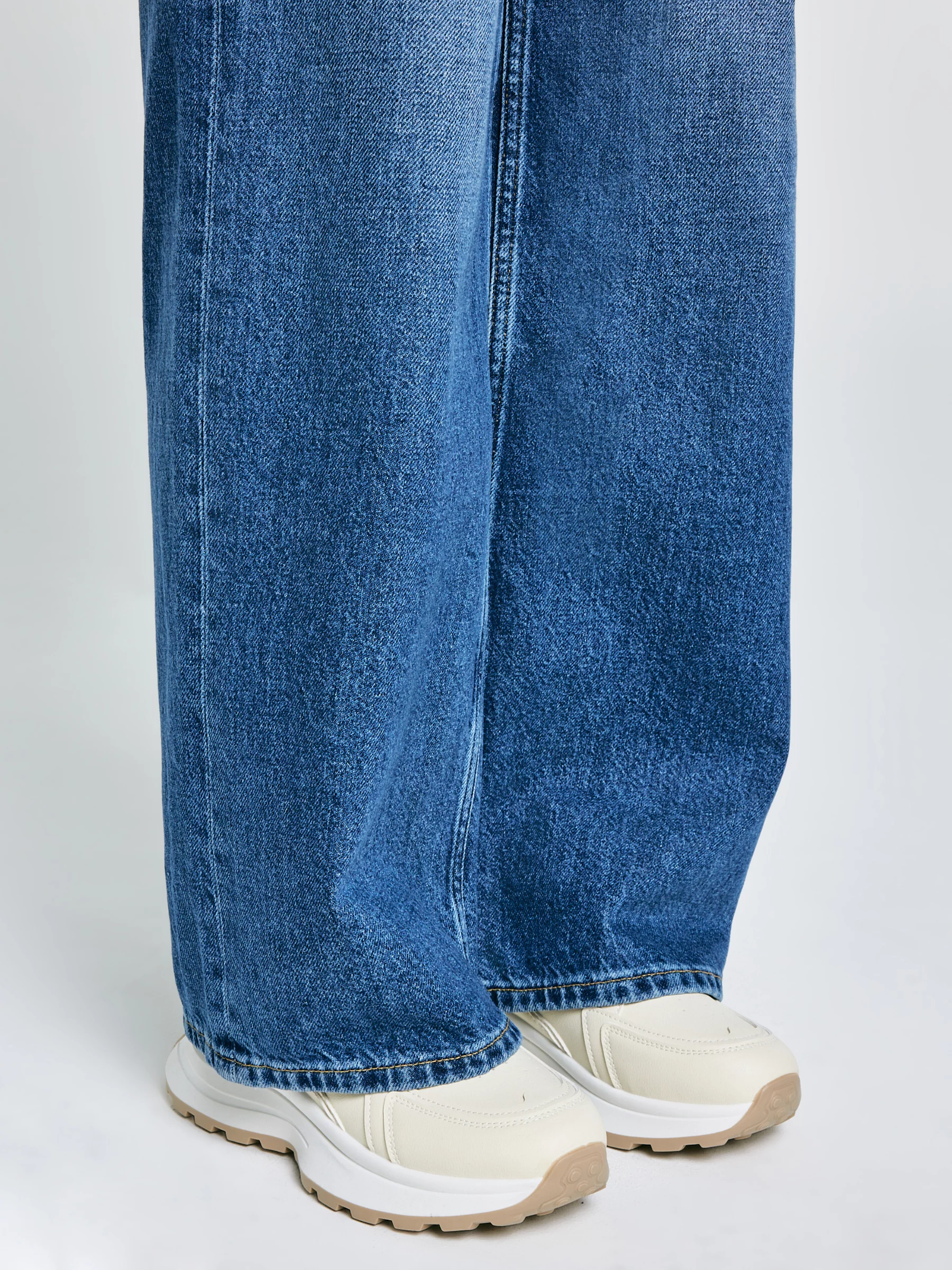 Sneakersy damskie beżowe TT274024 801