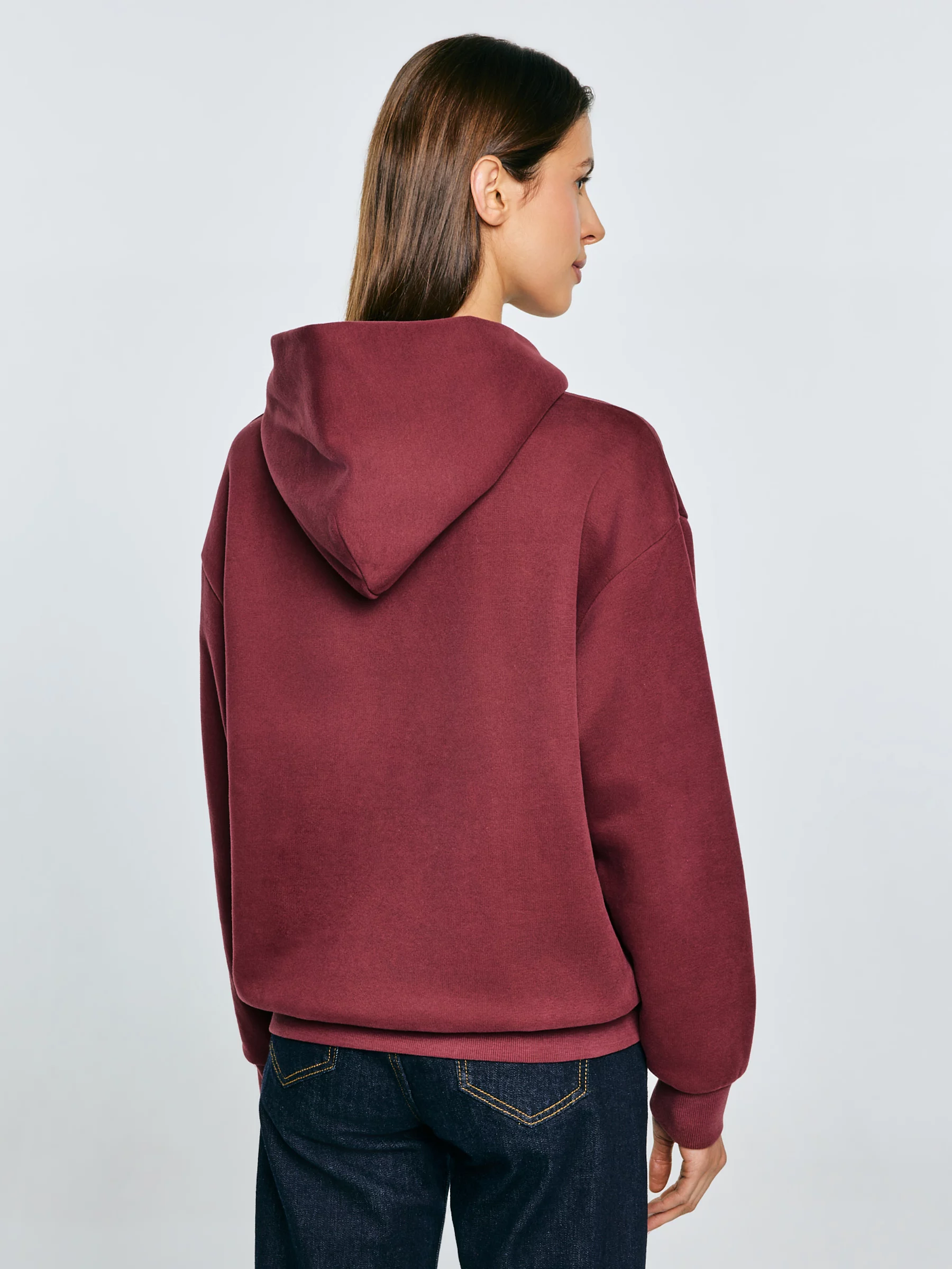 Bluza damska z kapturem z haftem bordowa Merta 604