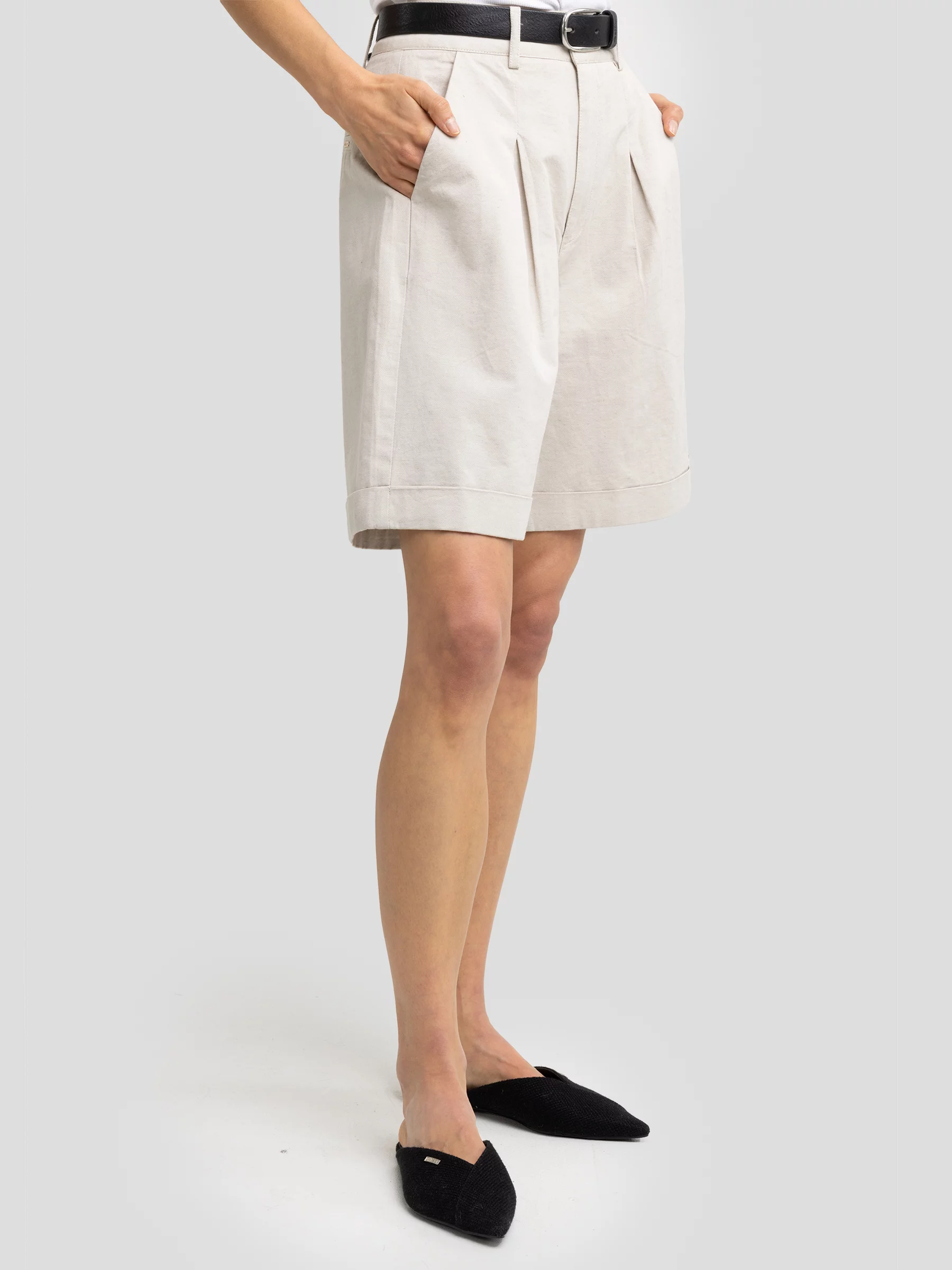 Szorty damskie luźne z dodatkiem lnu beżowe Maryliani 800