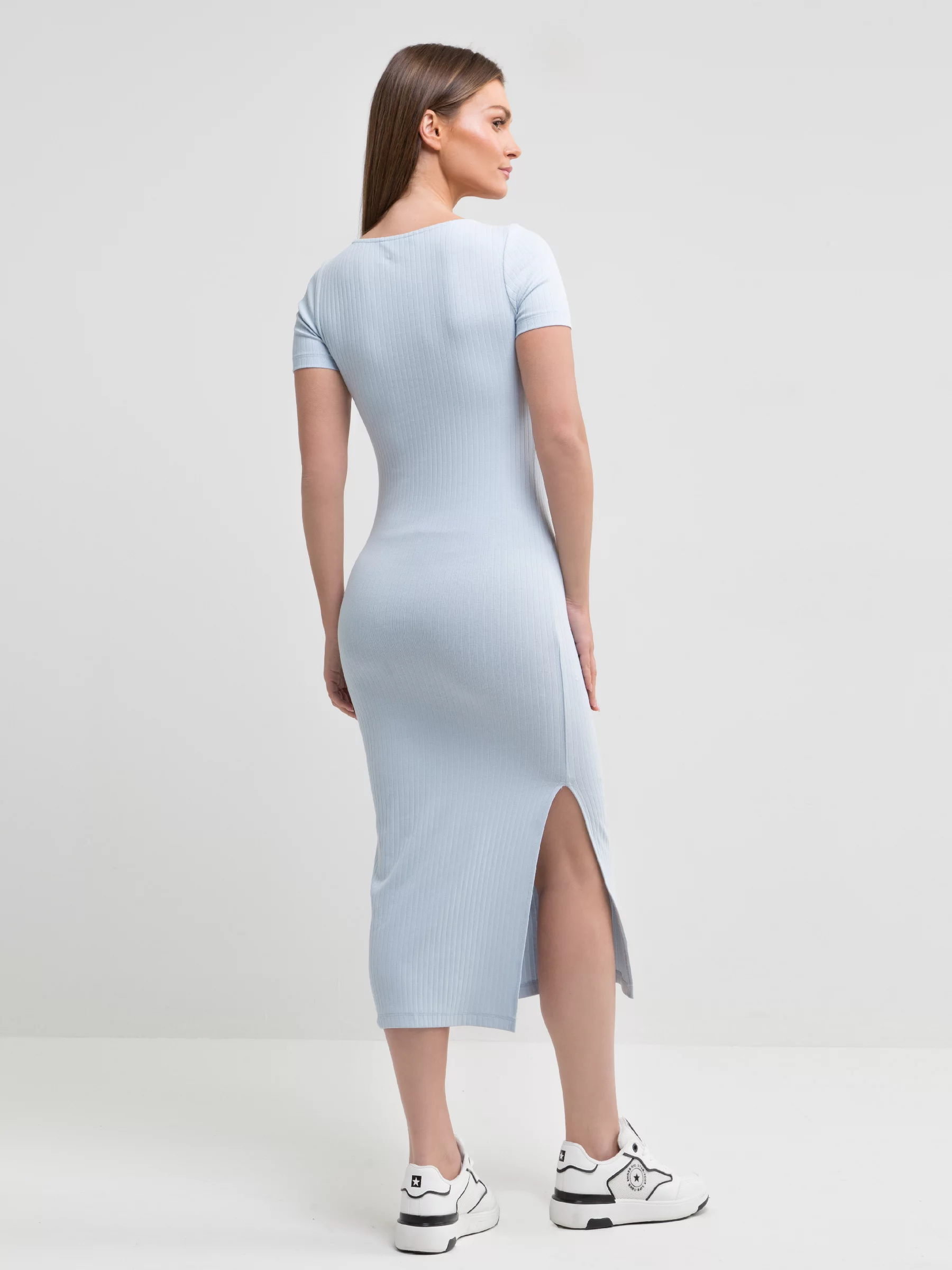 Sukienka damska midi błękitna Edmi 400