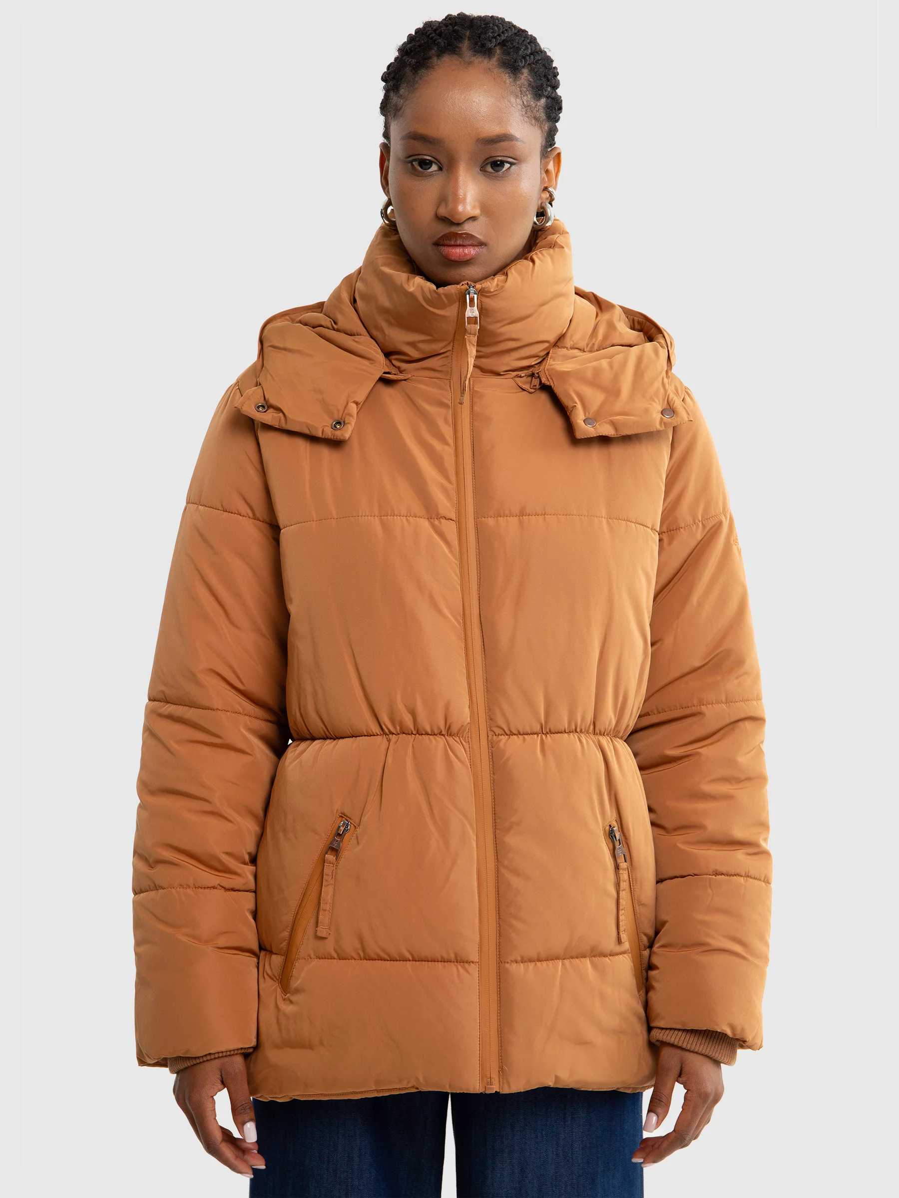 Kurtka damska pikowana z kapturem brązowa Mirake 802