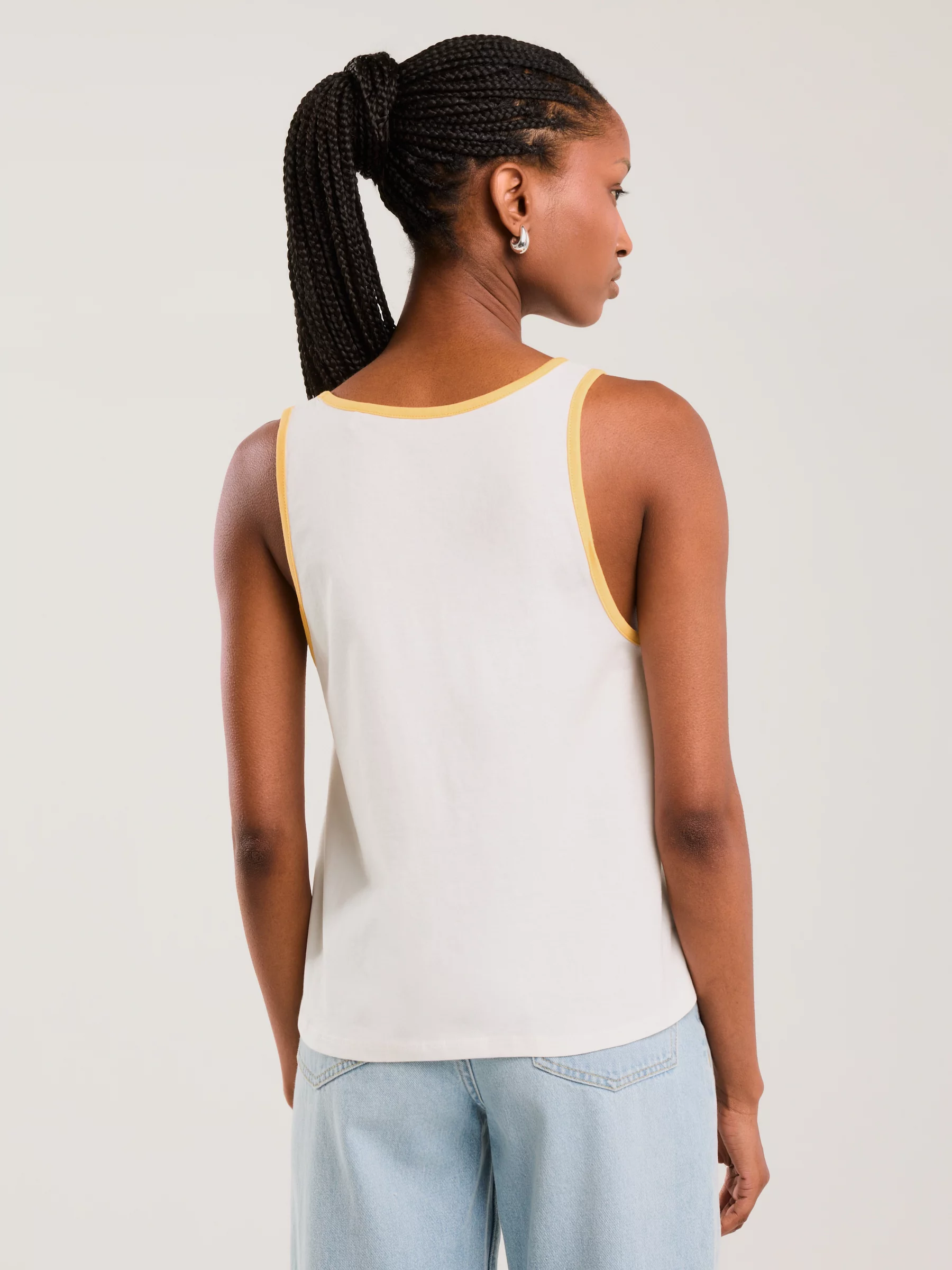 Koszulka damska na ramiączkach kremowa Witalina 102