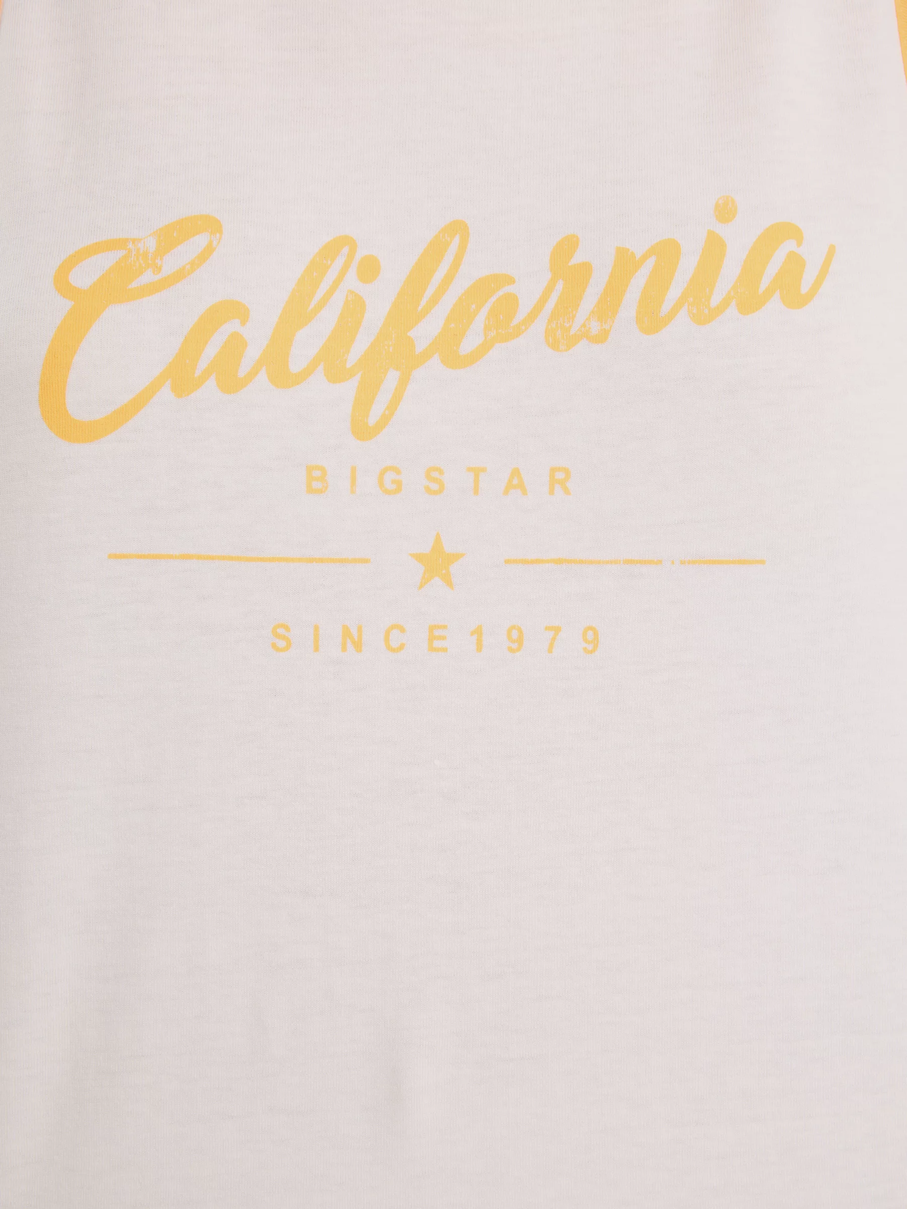 Koszulka damska na ramiączkach kremowa Witalina 102