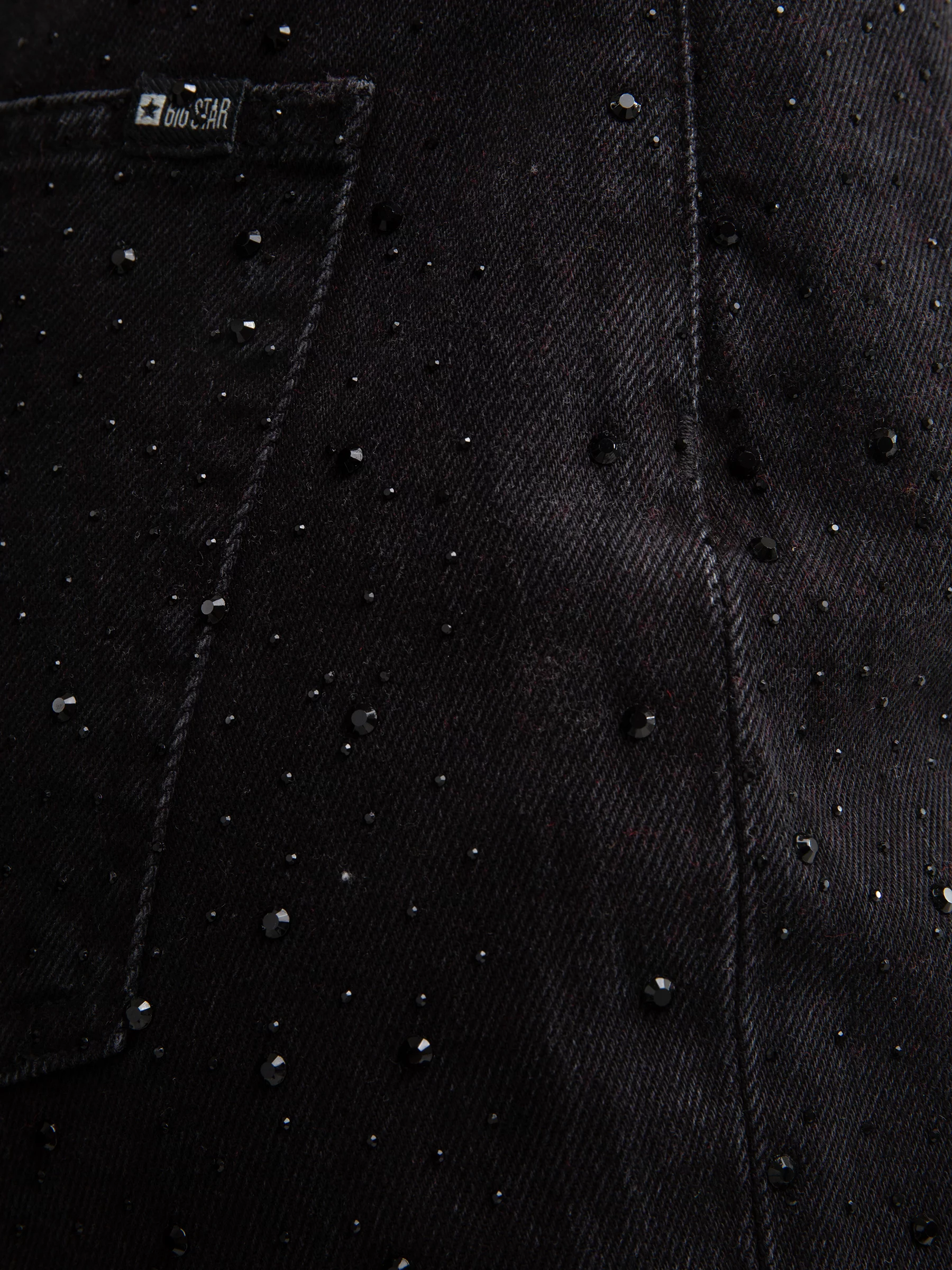 Jeansy damskie z prostą nogawką z cyrkoniami czarne Jade 925