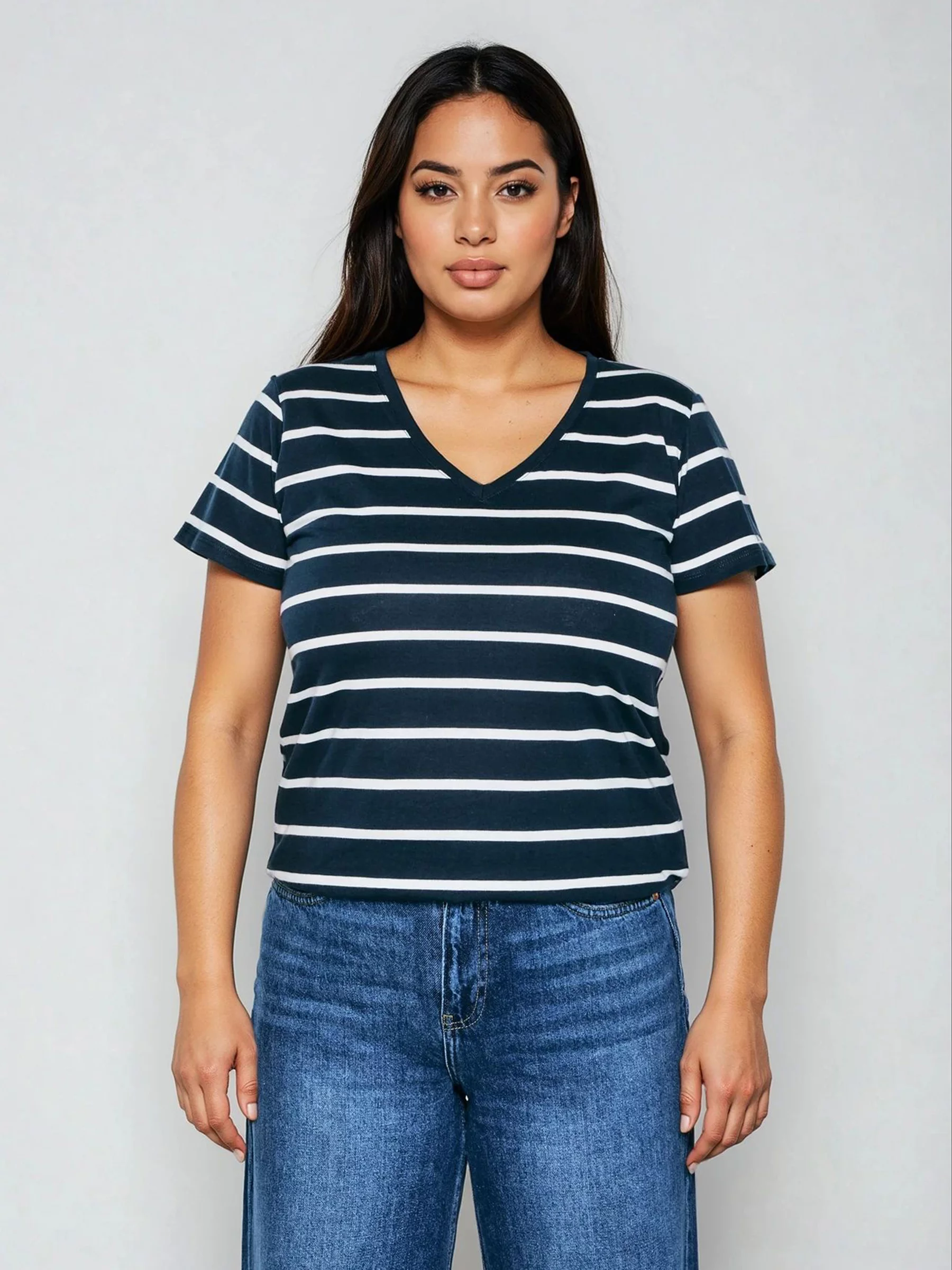 Koszulka damska z dekoltem v-neck w paski granatowa Retina 403