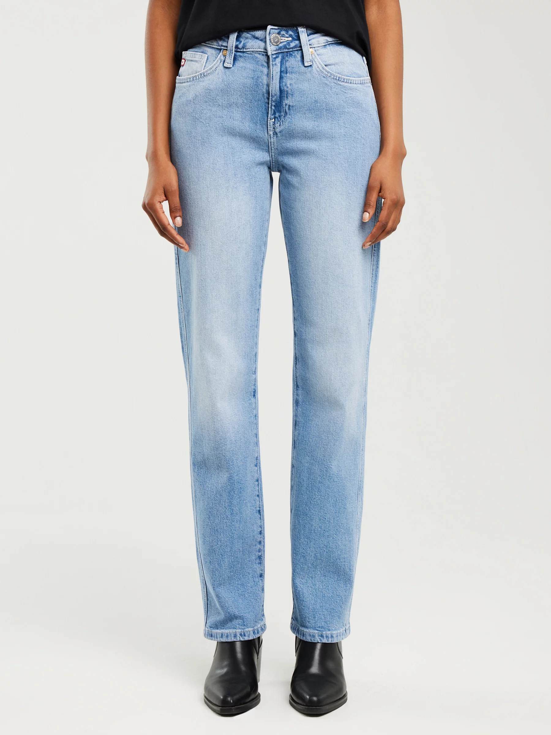 Jeansy damskie z prostą nogawką jasnoniebieskie Myrra 113