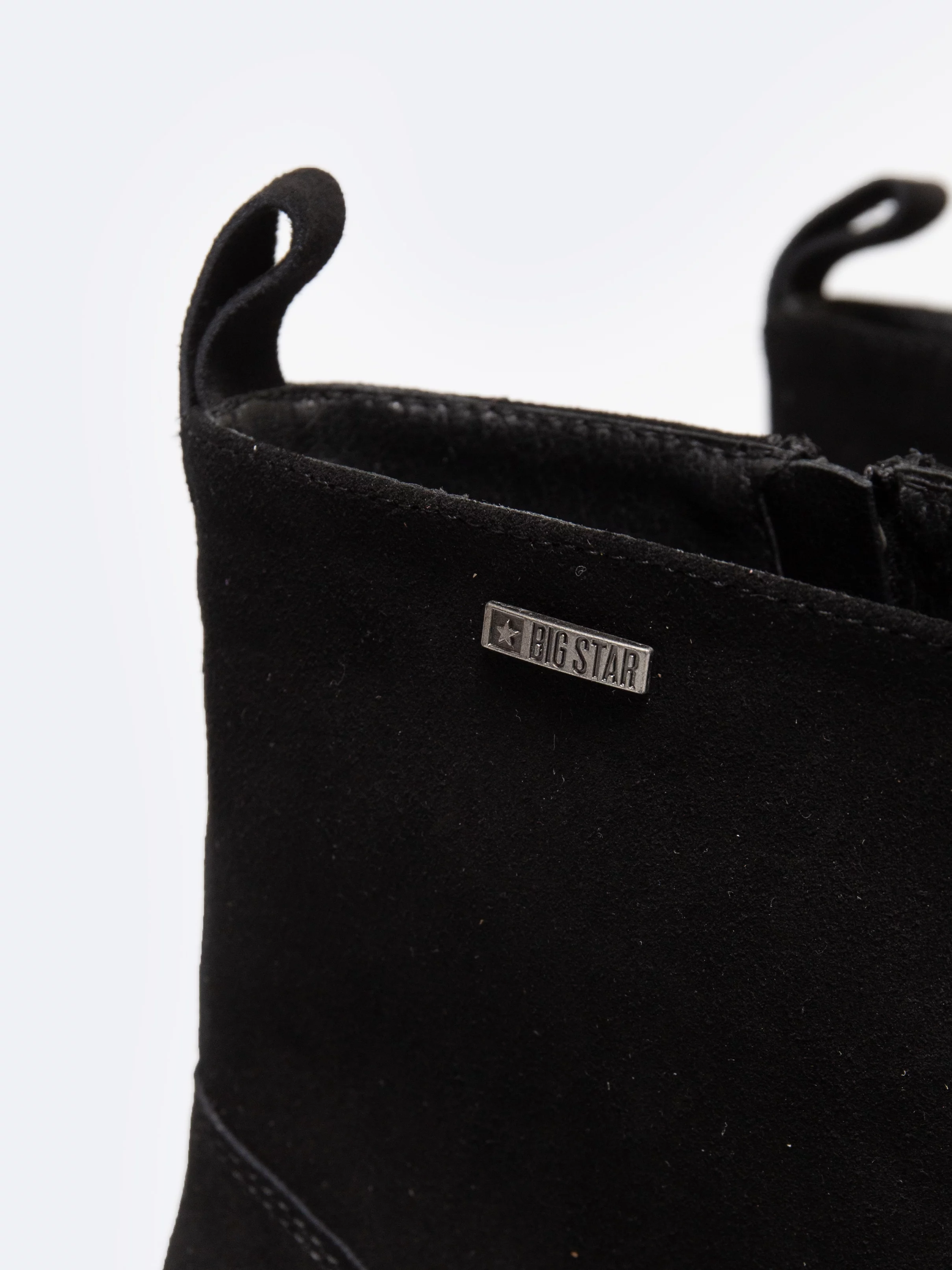 Botki damskie kowbojki ze skóry naturalnej zamszowej czarne SS274472 906