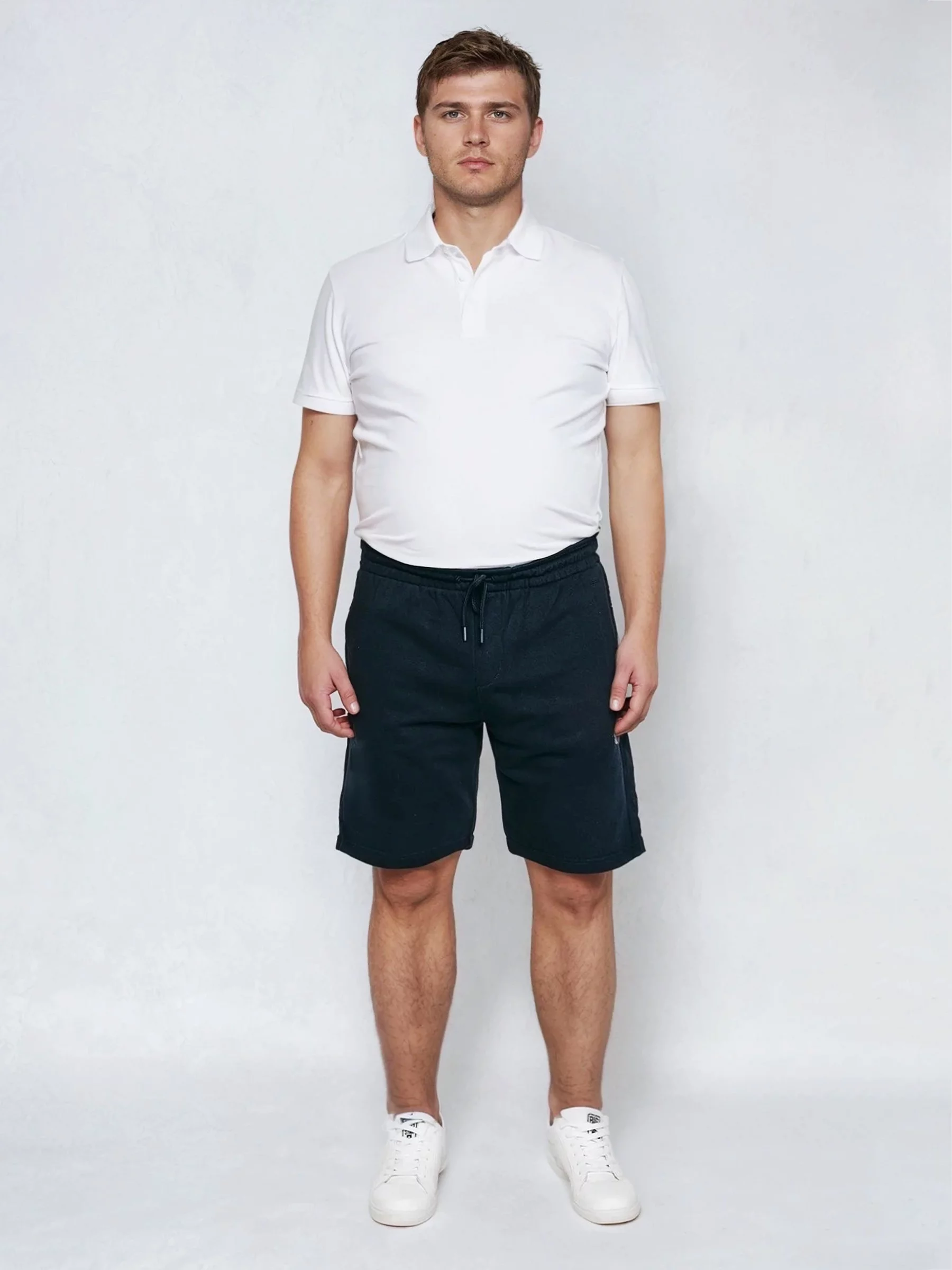 Szorty męskie dresowe wiązane w pasie granatowe Kersyner 403