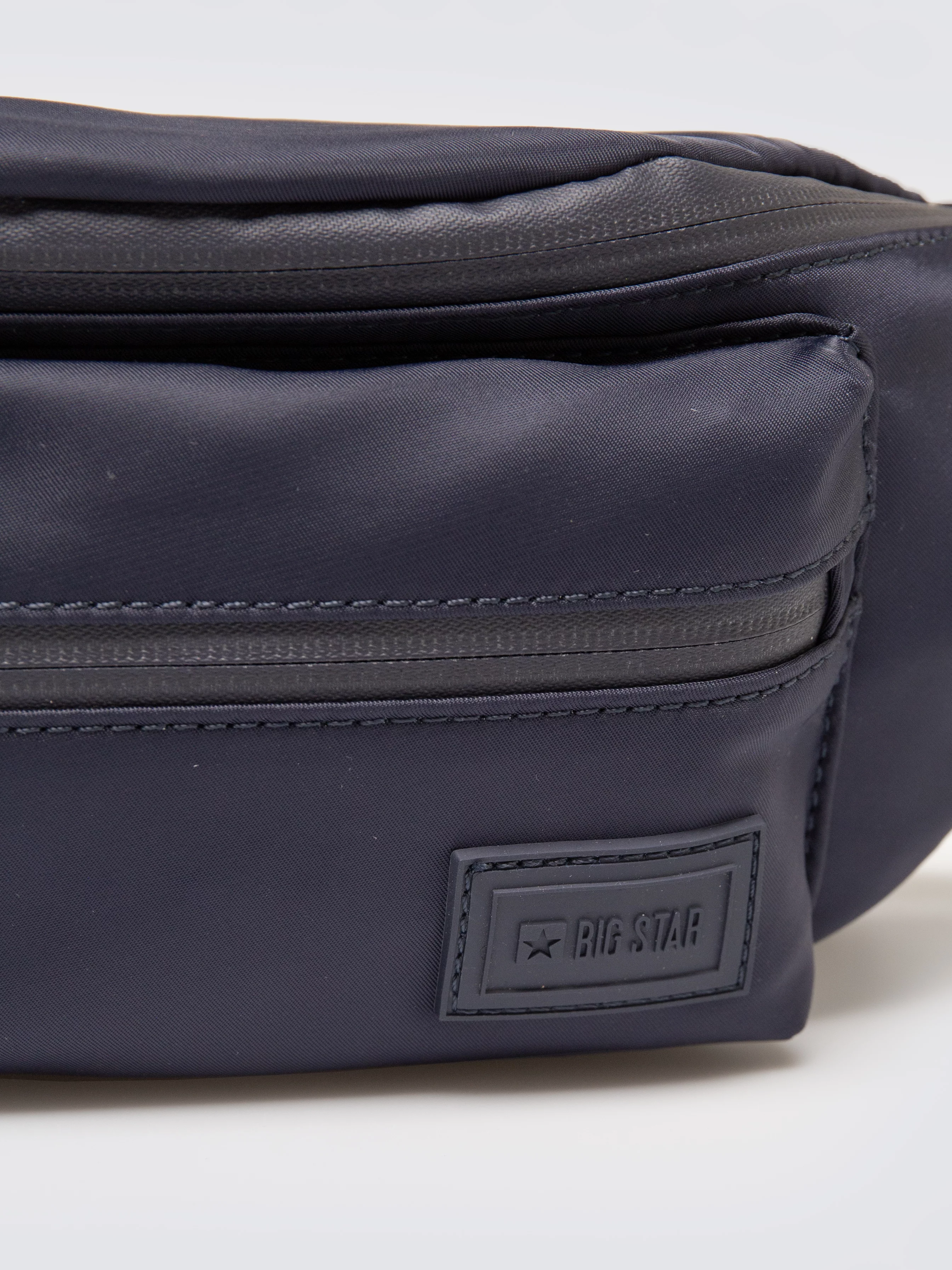 Saszetka męska typu nerka granatowa Tizanor 403